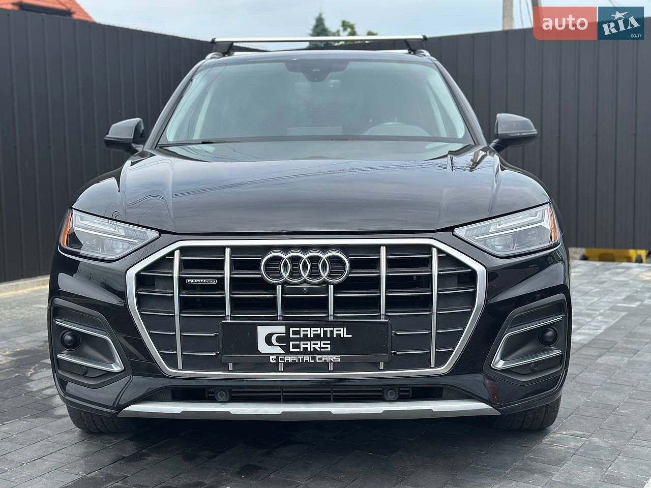 Audi Q5 2021 VIN WA1BAAFY2M2020926 фото оголошення 3 з 25