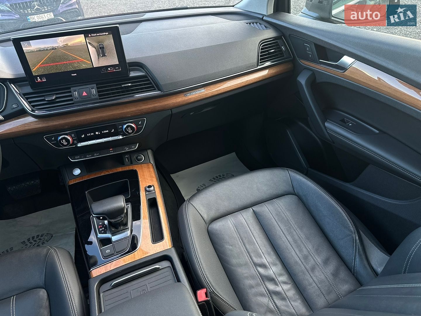 Audi Q5 2021 VIN WA1BAAFY2M2020926 фото оголошення 16 з 25
