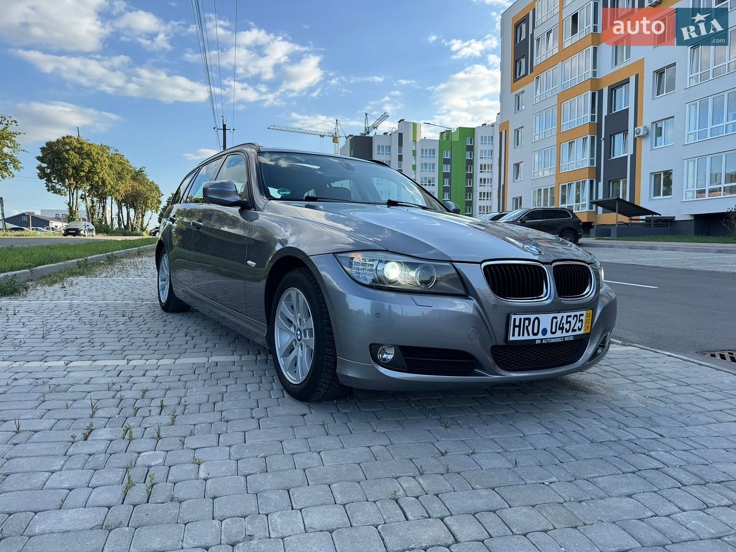 BMW 3 Series 2010 VIN WBAUS91020A189613 фото оголошення 5 з 41