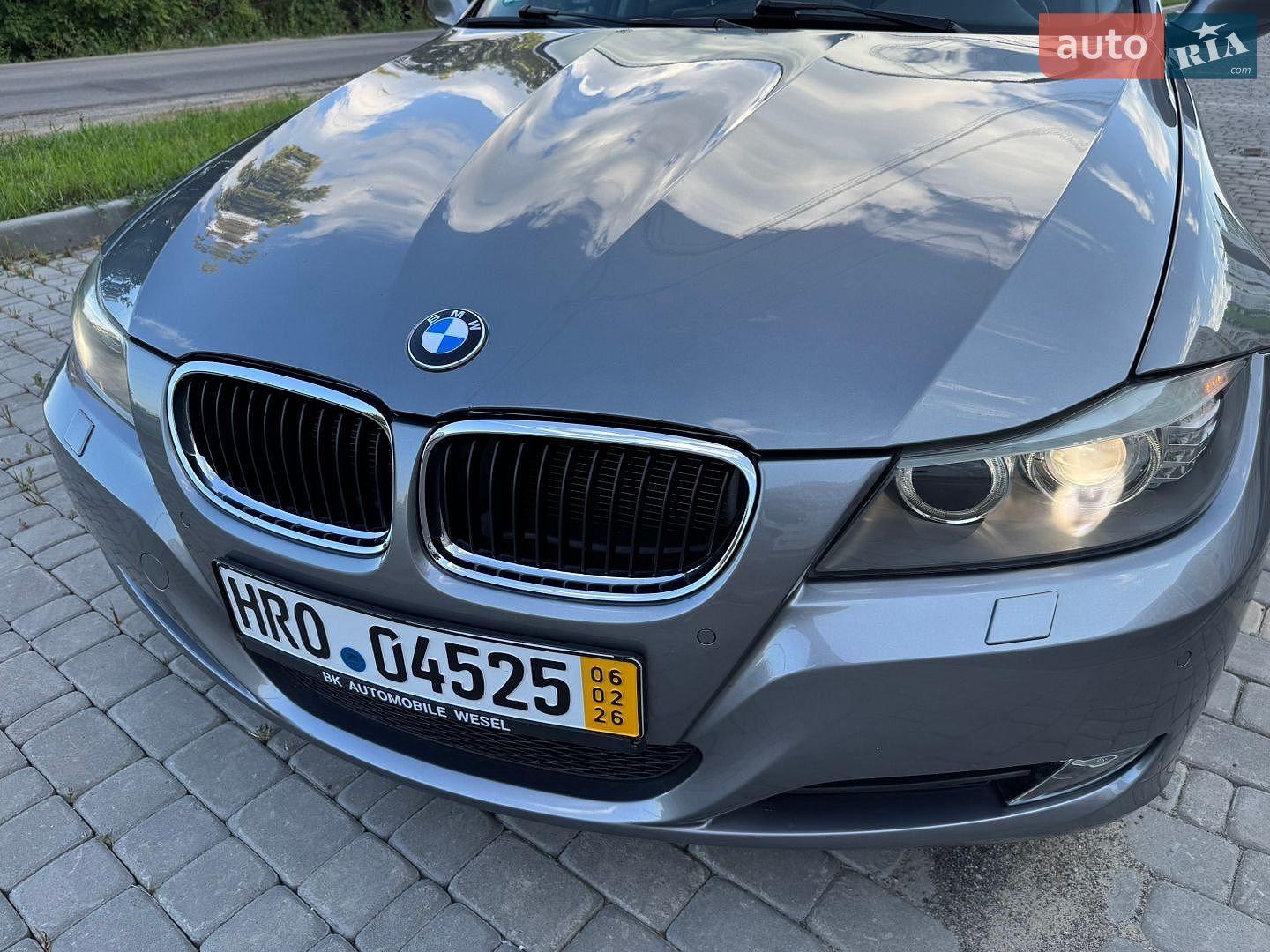 BMW 3 Series 2010 VIN WBAUS91020A189613 фото оголошення 7 з 41