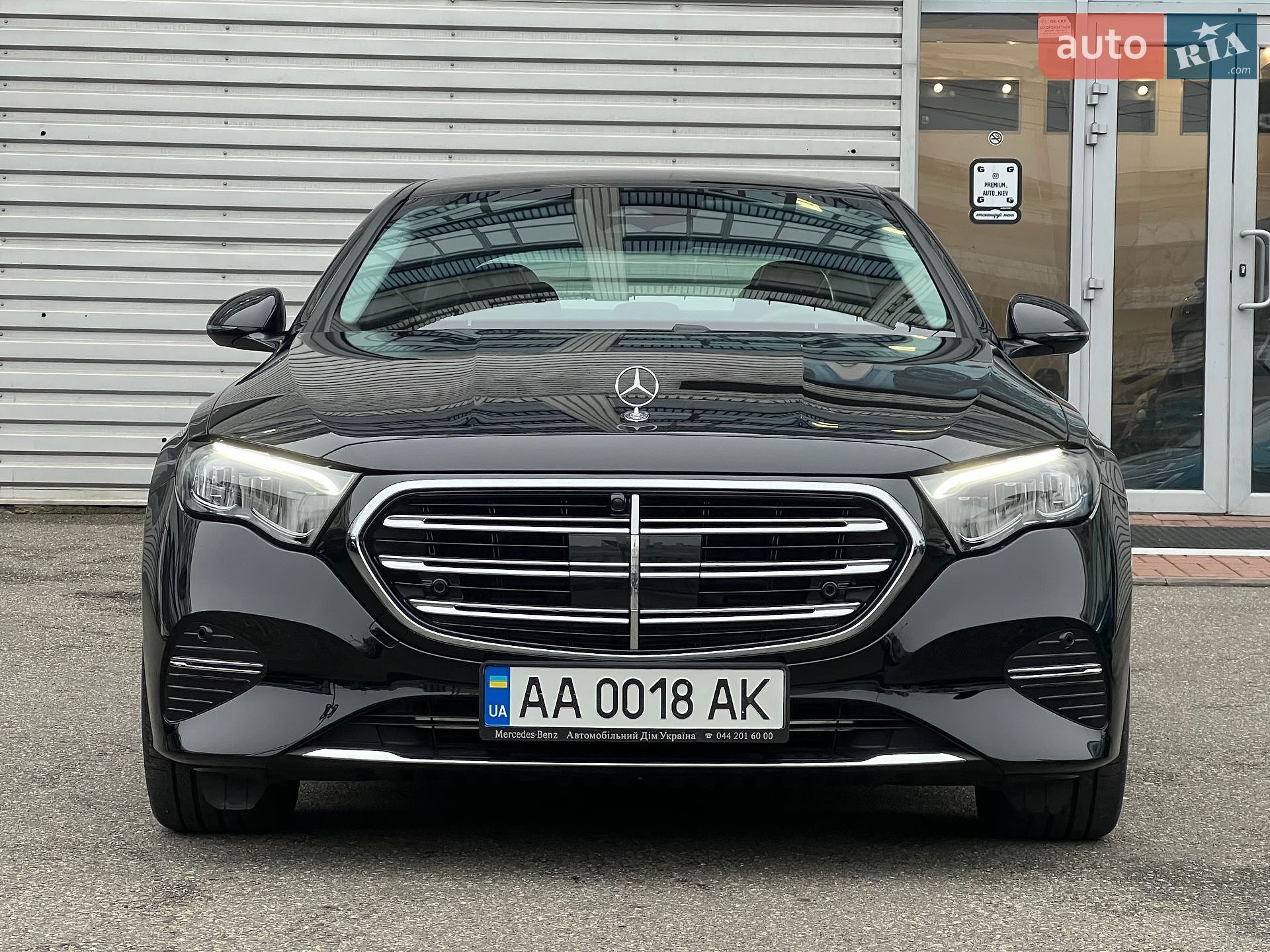 Mercedes-Benz E-Class 2024 VIN W1KLF0EB5RA054557 фото оголошення 6 з 43