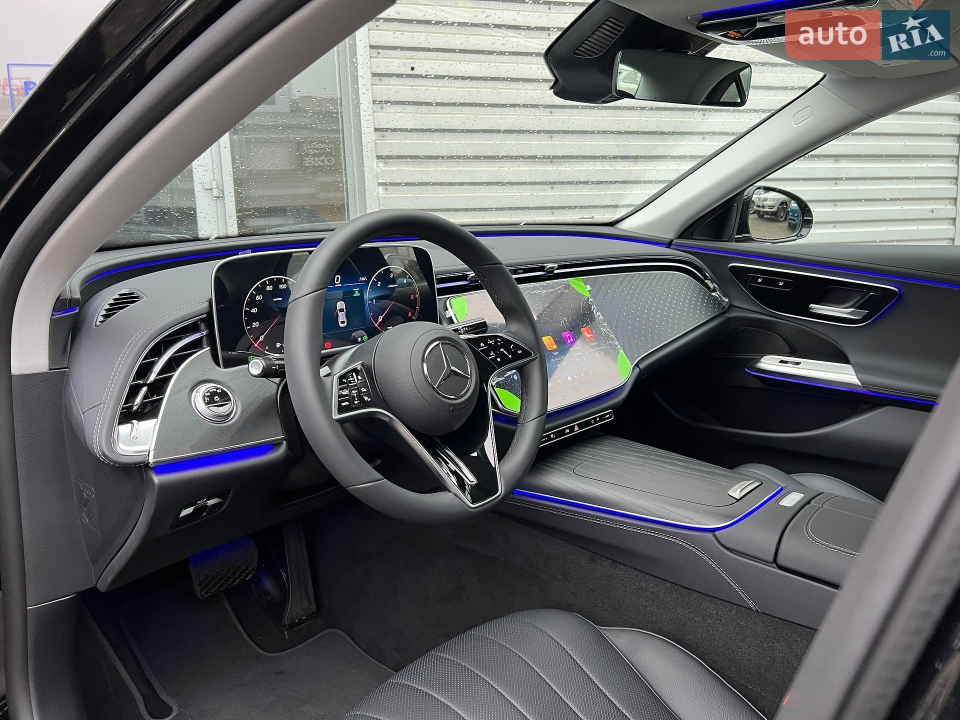 Mercedes-Benz E-Class 2024 VIN W1KLF0EB5RA054557 фото оголошення 17 з 43