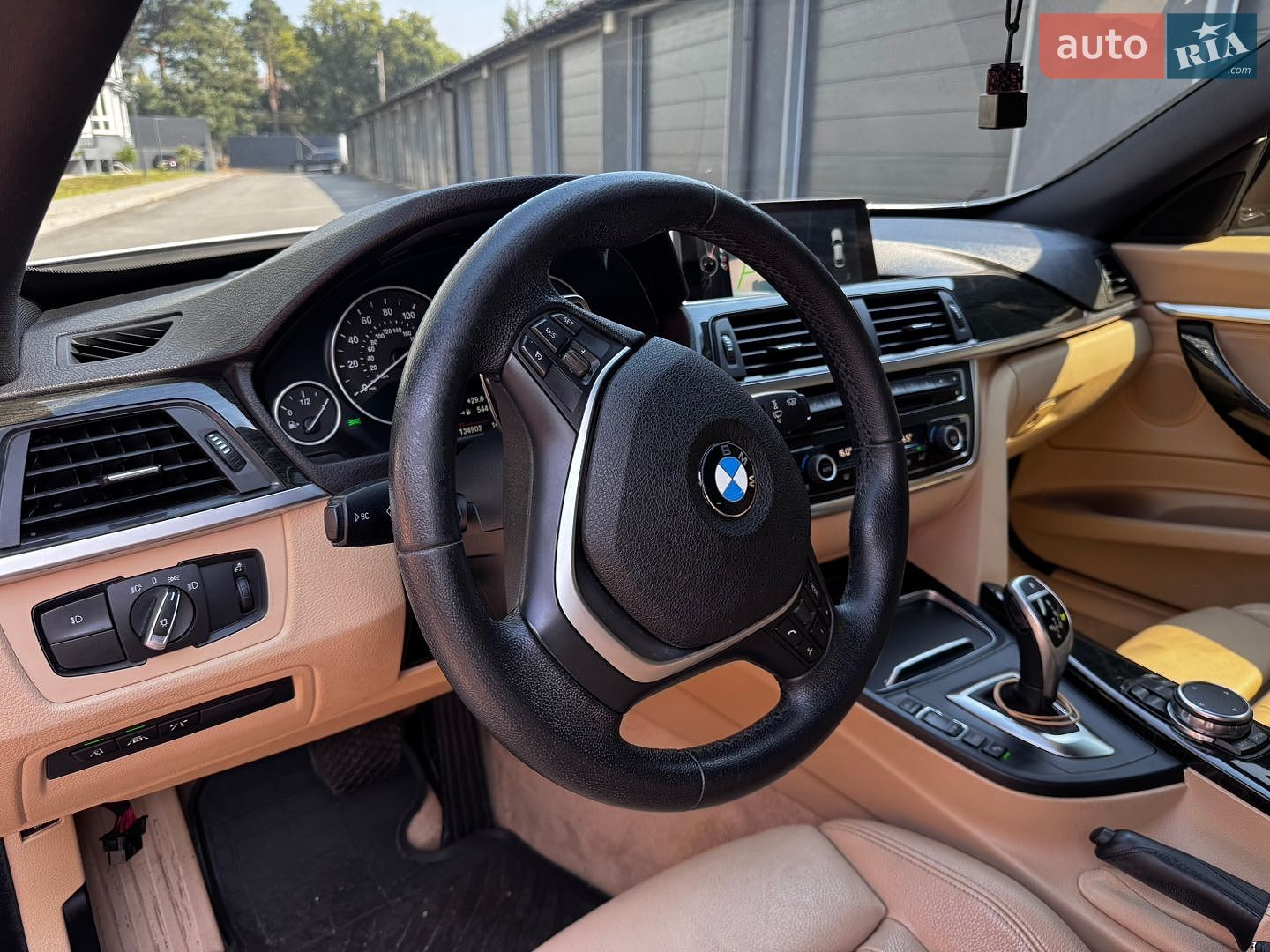 BMW 3 Series GT 2016 VIN WBA8Z5C56GG502068 фото оголошення 9 з 10