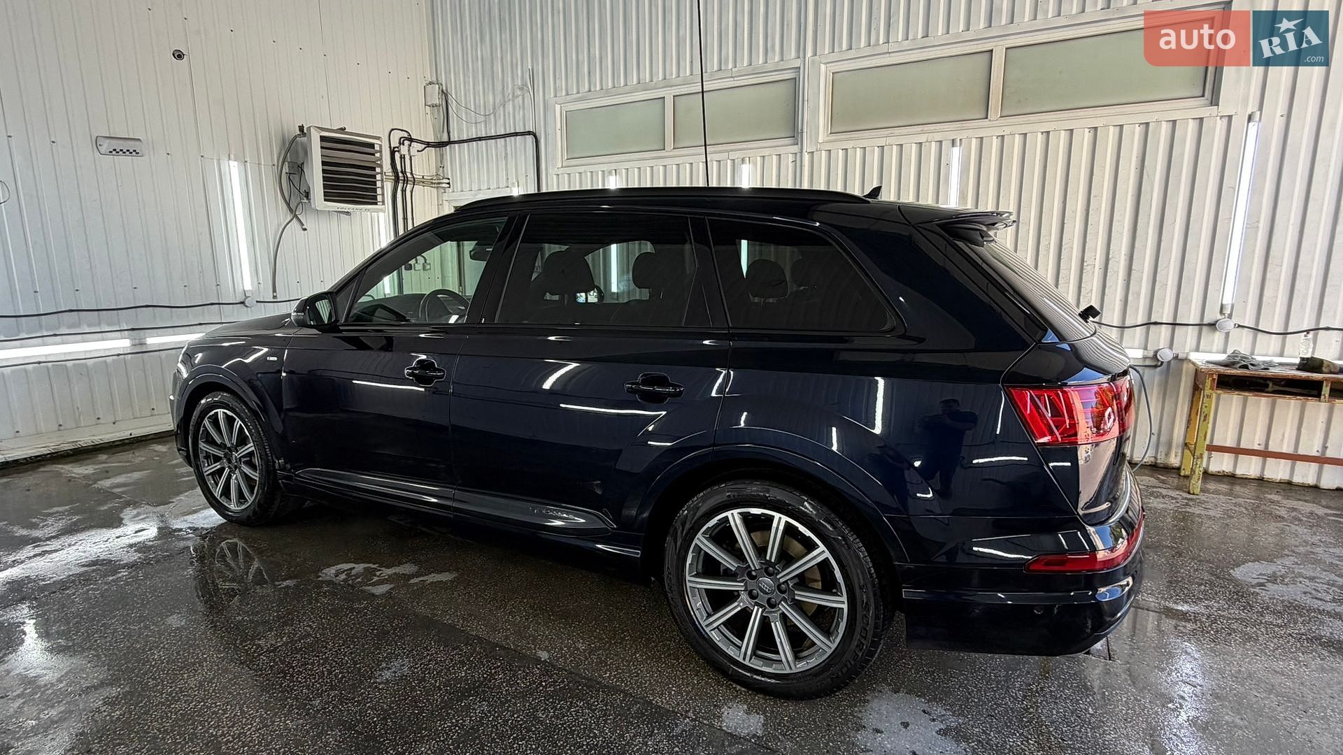 Audi Q7 2017 VIN WAUZZZ4M0HD054446 фото оголошення 82 з 82