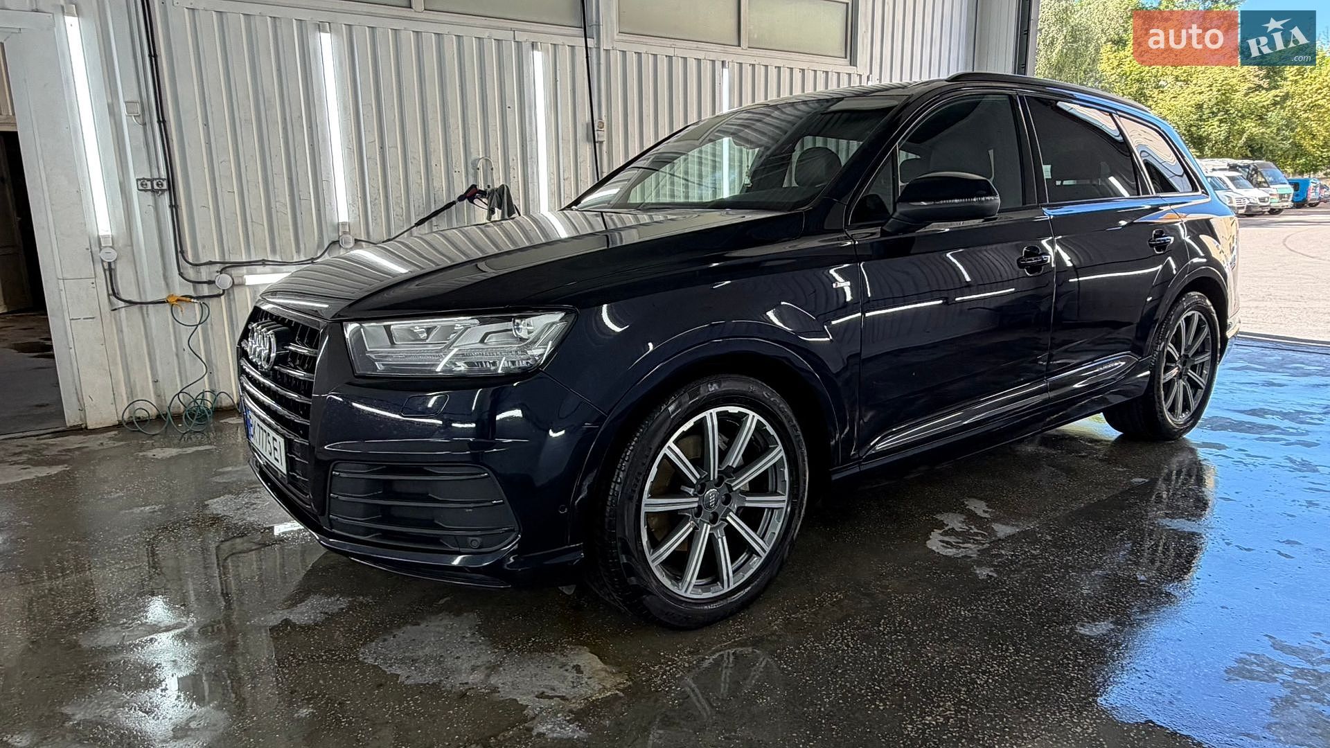Audi Q7 2017 VIN WAUZZZ4M0HD054446 фото оголошення 81 з 82