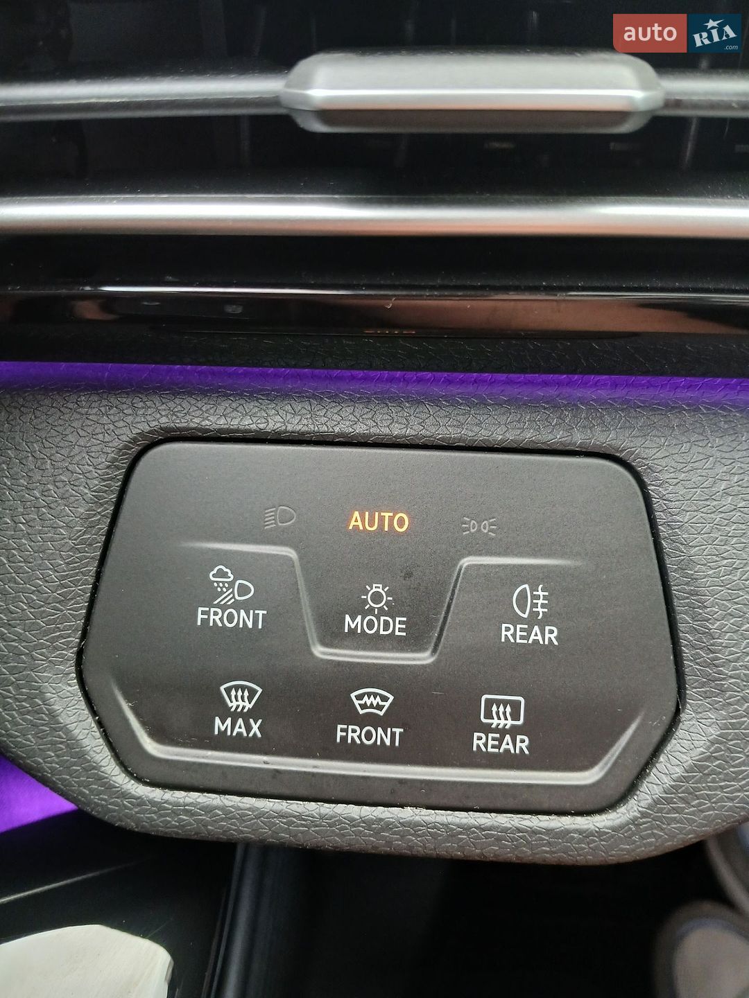 Volkswagen ID.4 2021 VIN WVGZZZE2ZNP007962 фото оголошення 11 з 34