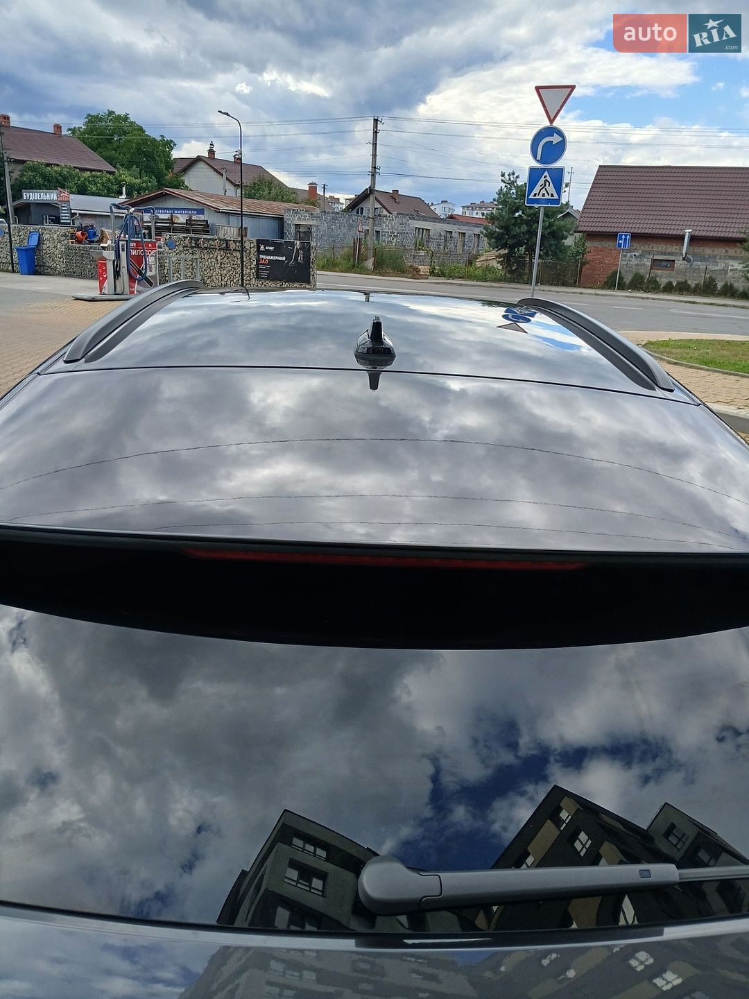 Volkswagen ID.4 2021 VIN WVGZZZE2ZNP007962 фото оголошення 17 з 34