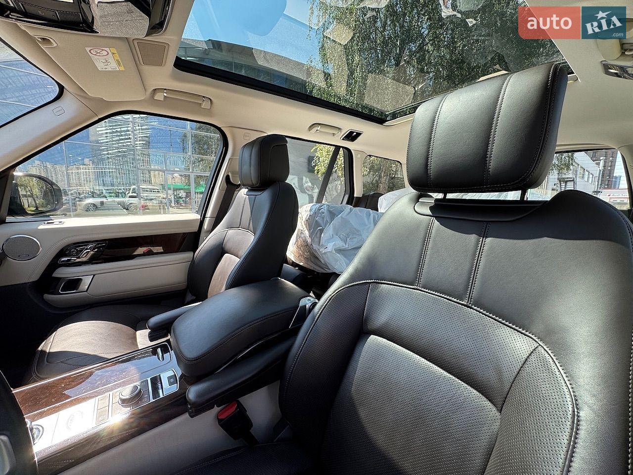 Land Rover Range Rover 2021 VIN SALGA2BW5MA455072 фото оголошення 30 з 52