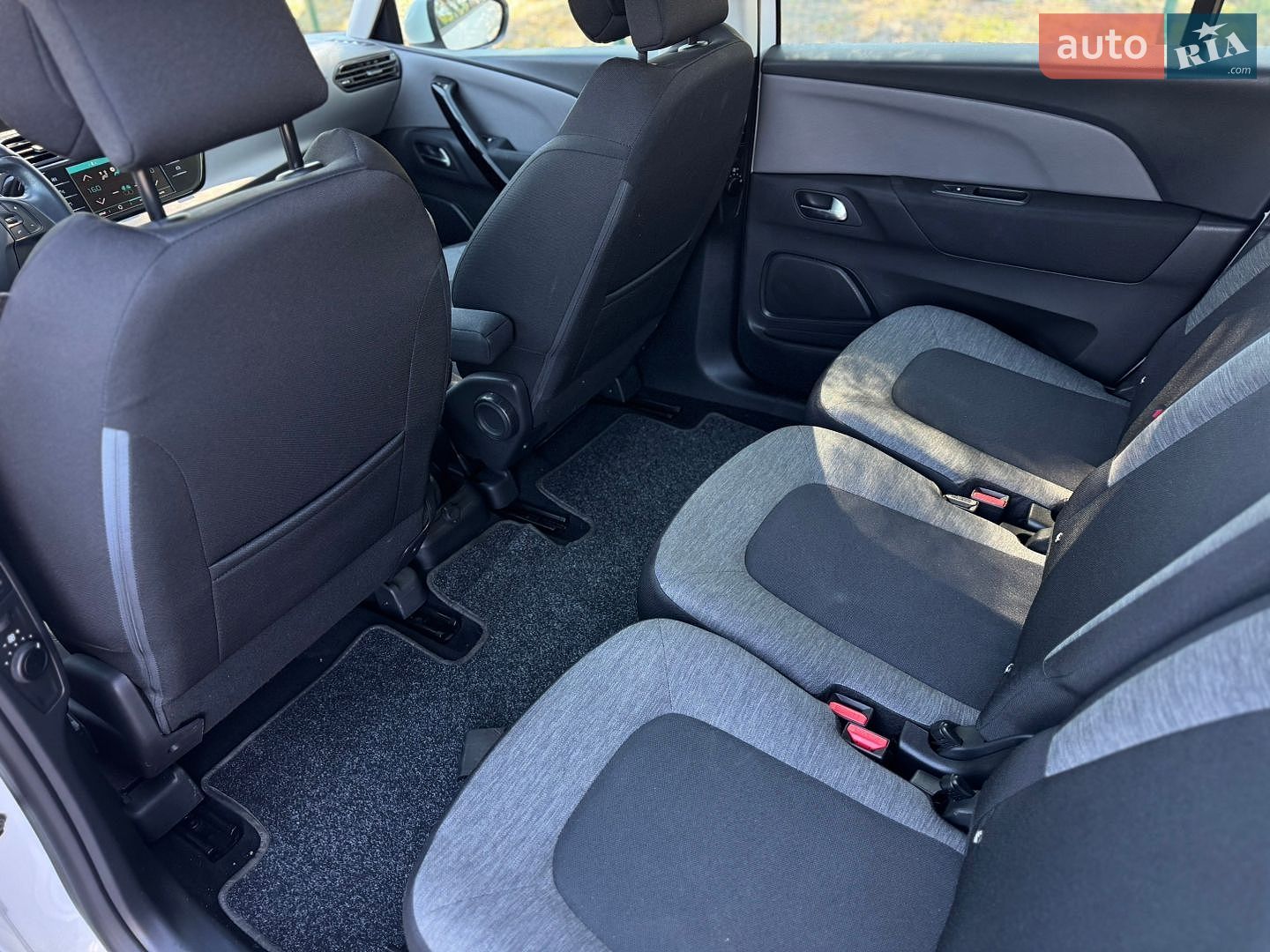 Citroen Grand C4 SpaceTourer 2020 VIN VF73AYHZRLJ562098 фото оголошення 41 з 55