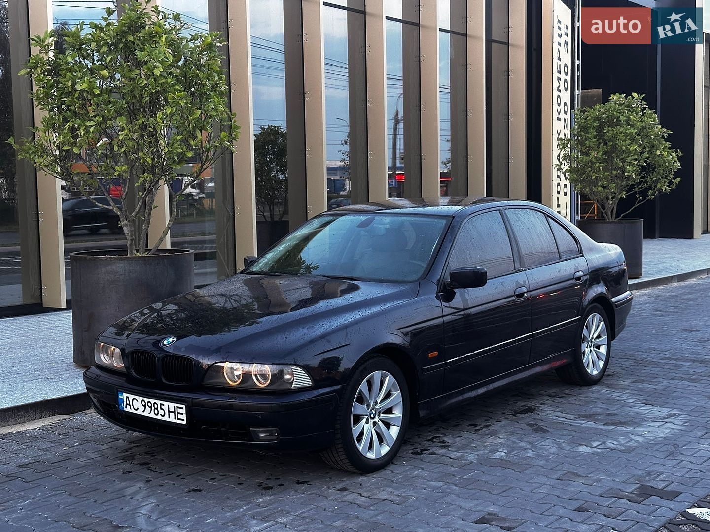BMW 5 Series 2000 VIN WBADL81030GX41950 фото оголошення 3 з 13