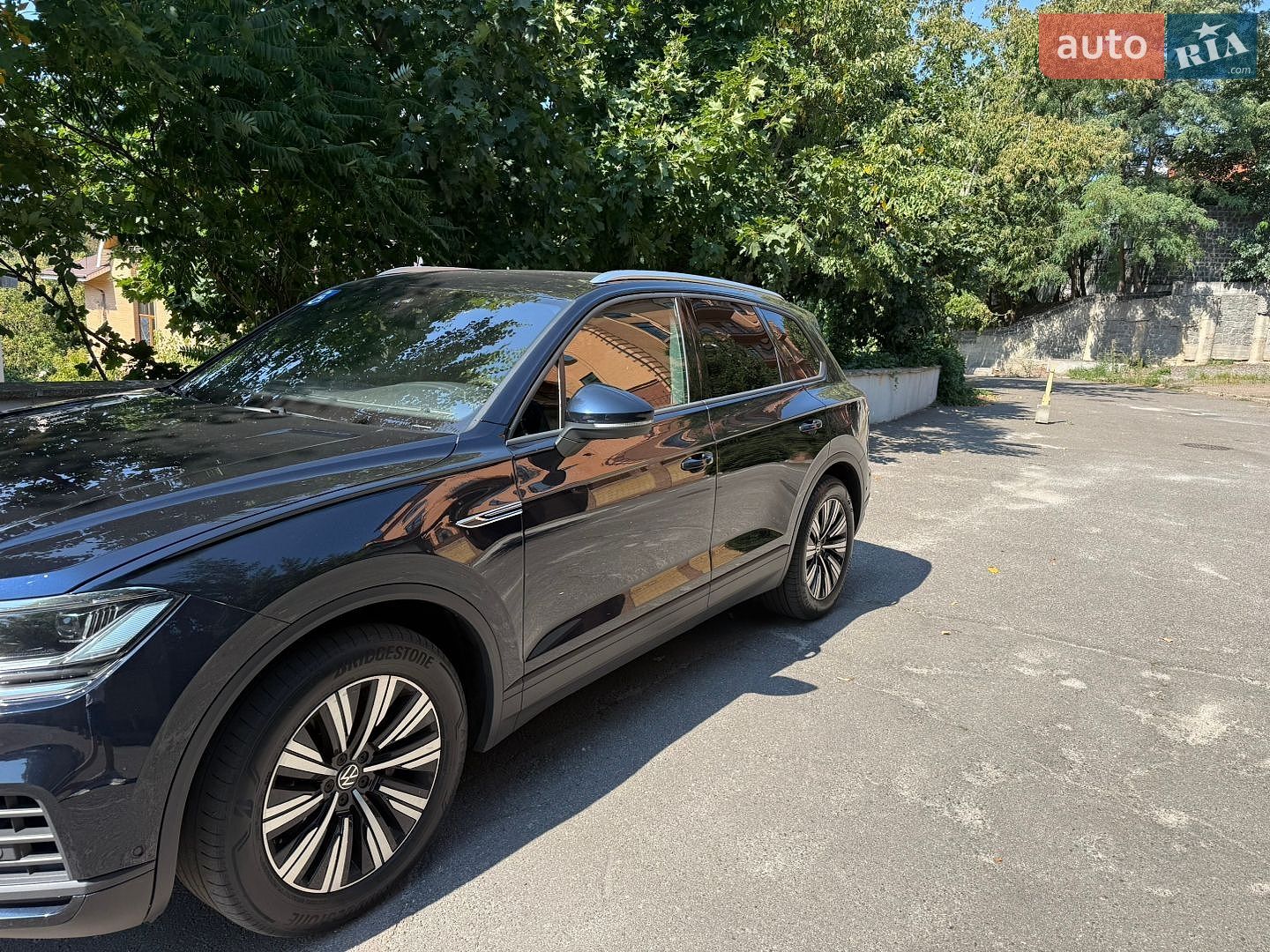 Volkswagen Touareg 2020 VIN WVGZZZCRZMD001483 фото оголошення 3 з 22
