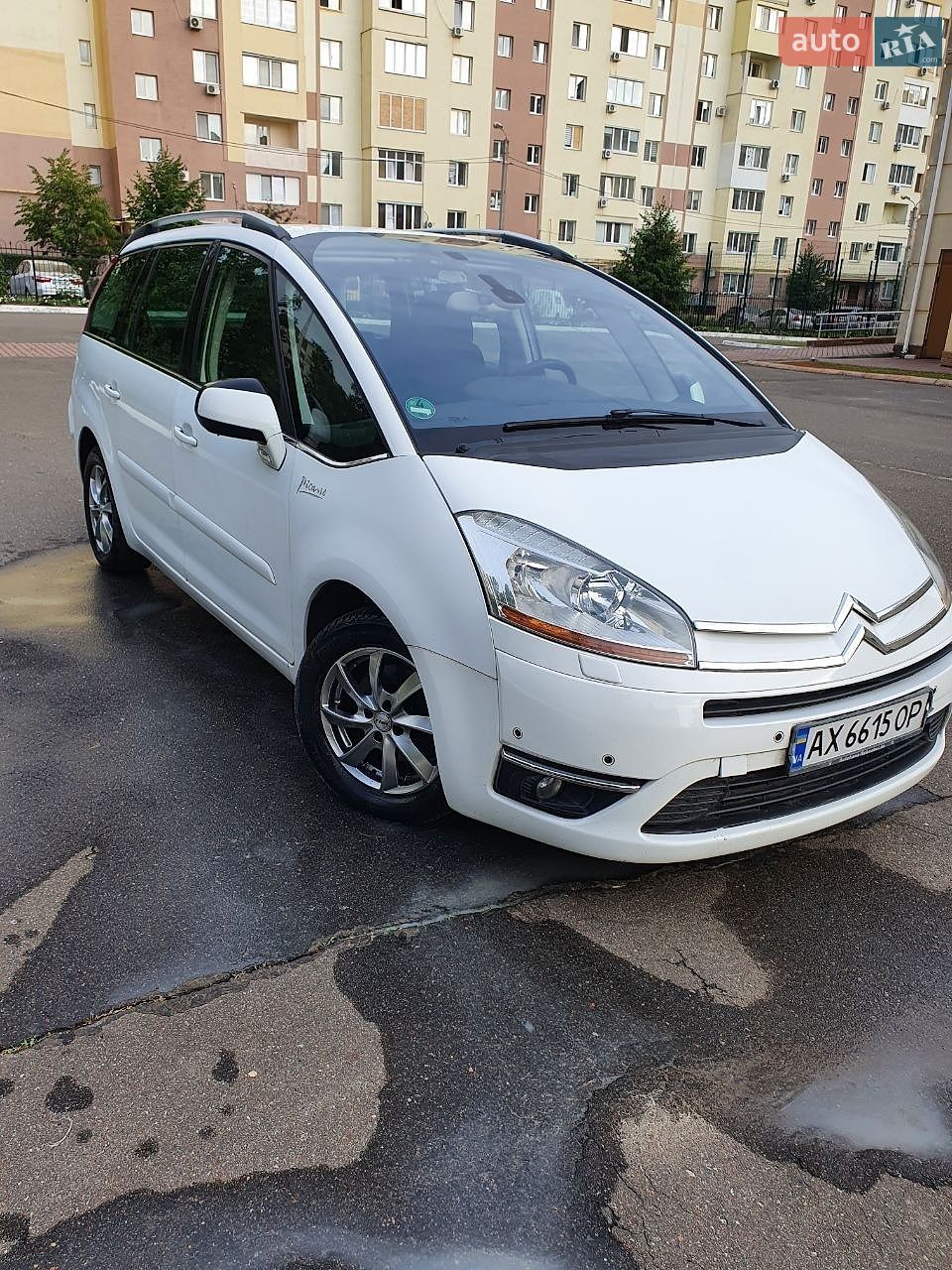 Citroen C4 Picasso 2010 VIN VF7UARHE8AJ771486 фото оголошення 3 з 33