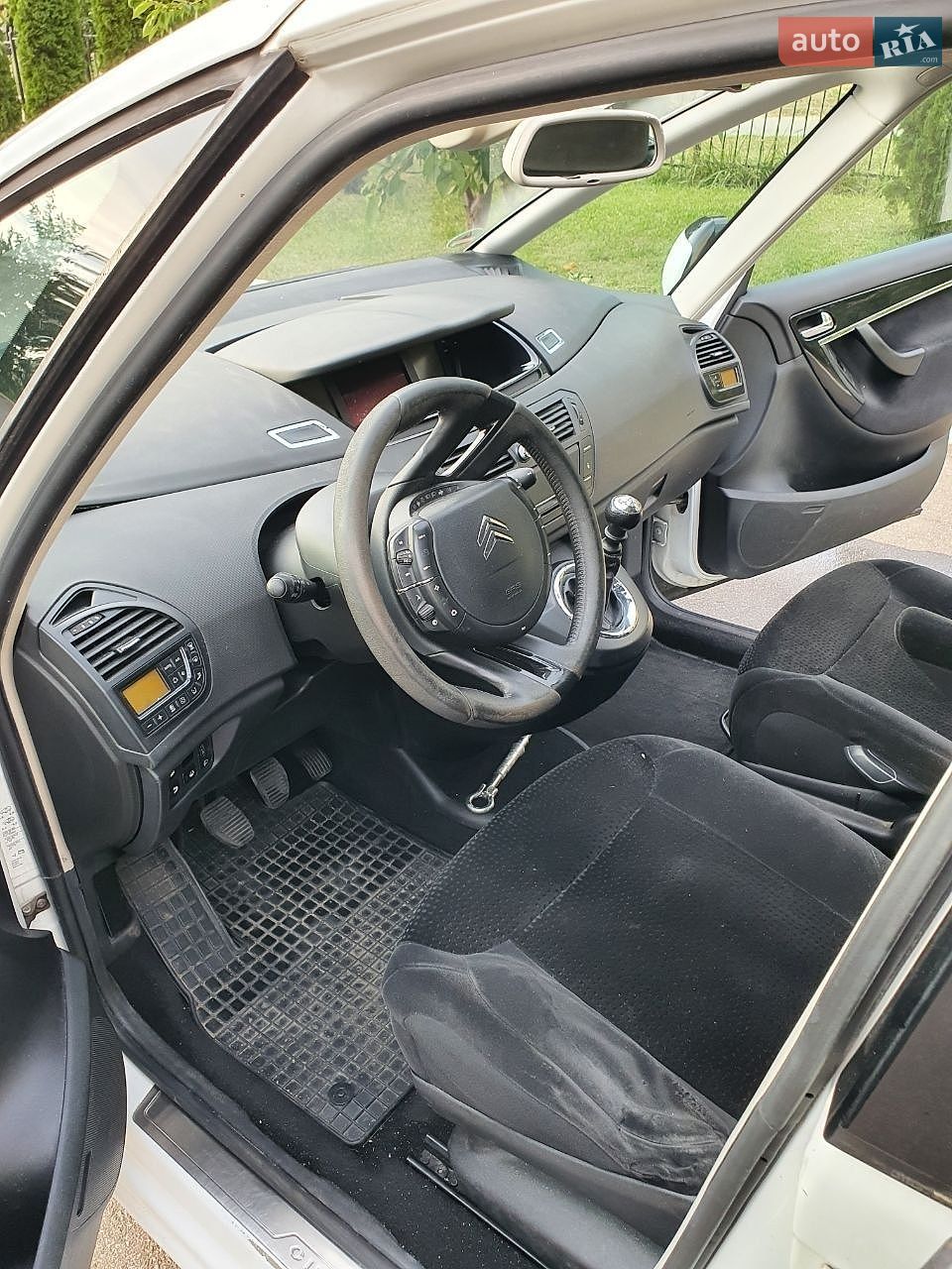Citroen C4 Picasso 2010 VIN VF7UARHE8AJ771486 фото оголошення 20 з 33