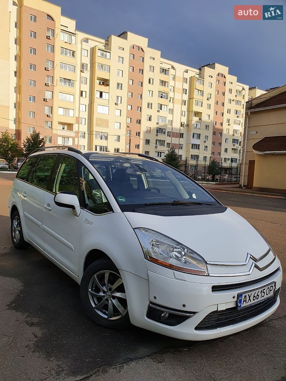 Citroen C4 Picasso 2010 VIN VF7UARHE8AJ771486 фото оголошення 6 з 33