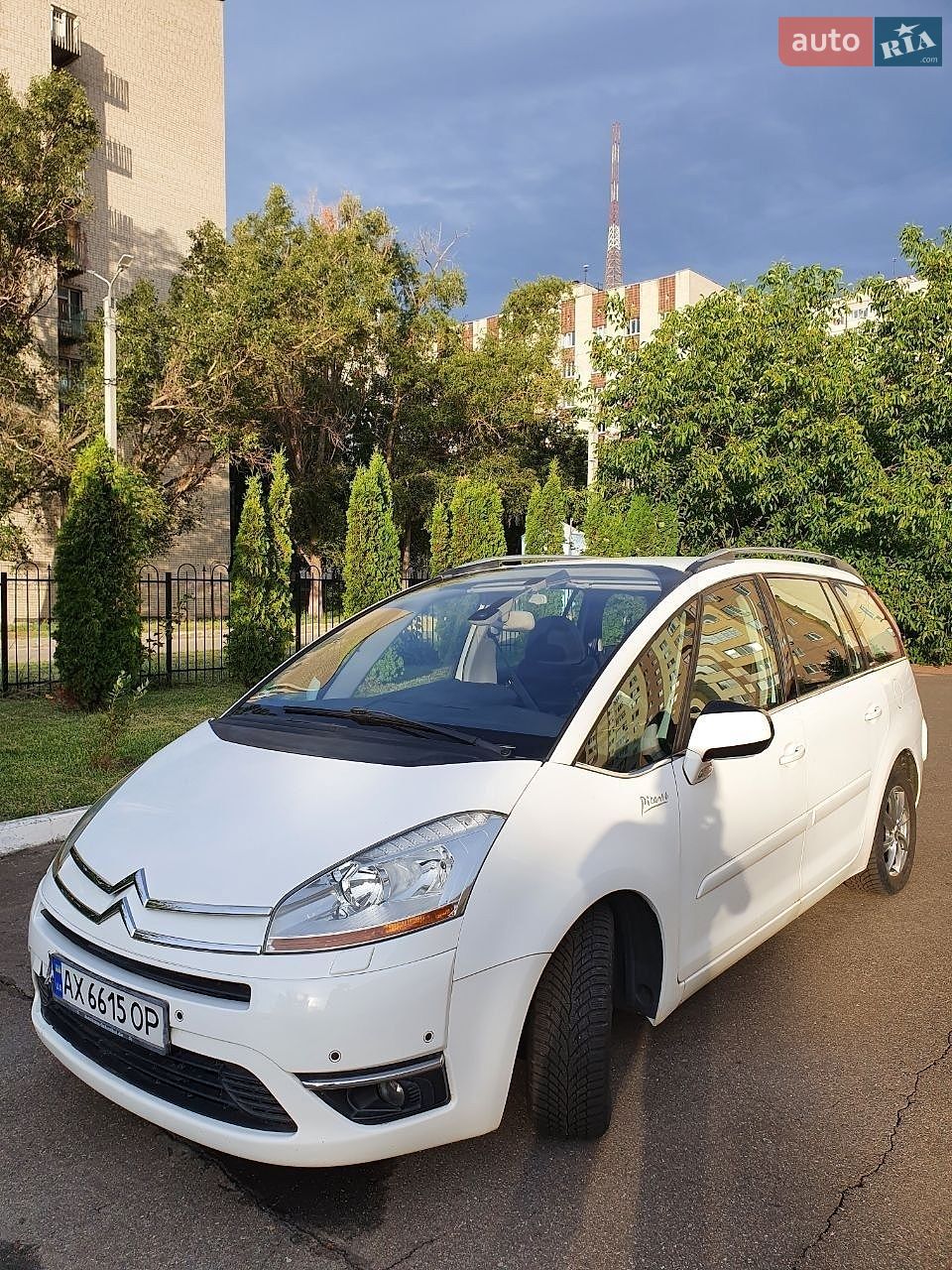 Citroen C4 Picasso 2010 VIN VF7UARHE8AJ771486 фото оголошення 7 з 33