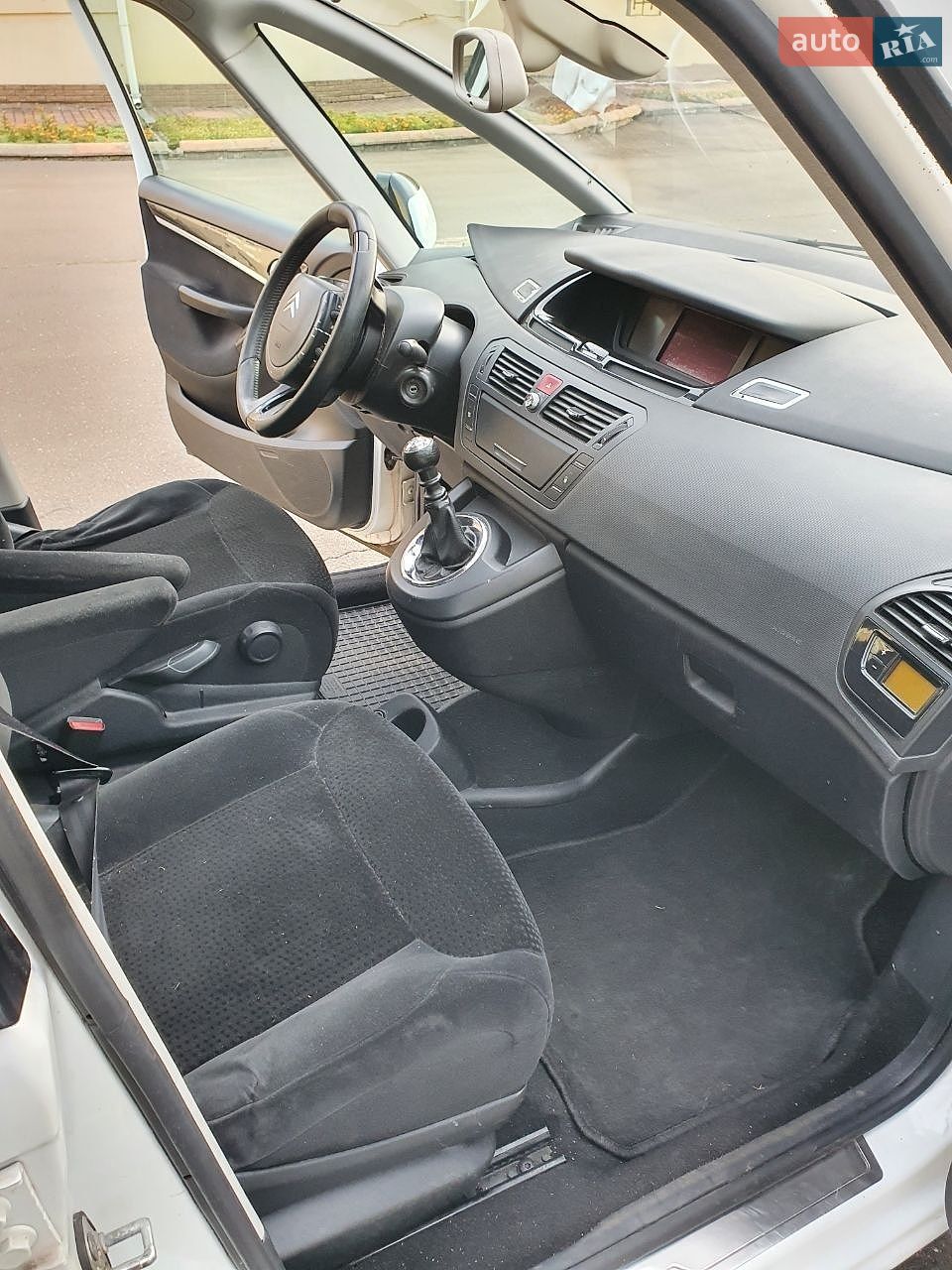 Citroen C4 Picasso 2010 VIN VF7UARHE8AJ771486 фото оголошення 26 з 33