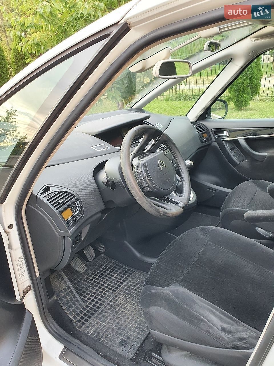 Citroen C4 Picasso 2010 VIN VF7UARHE8AJ771486 фото оголошення 31 з 33
