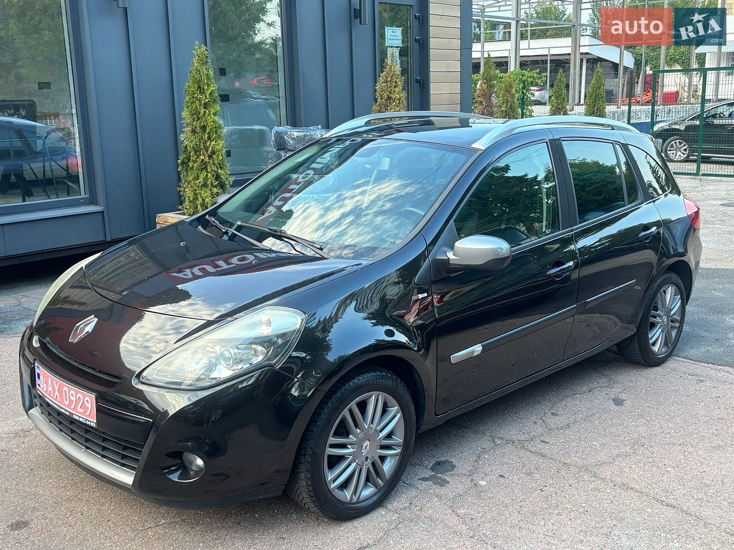 Renault Clio 2011 VIN VF1KRCS0H45782711 фото оголошення 2 з 56
