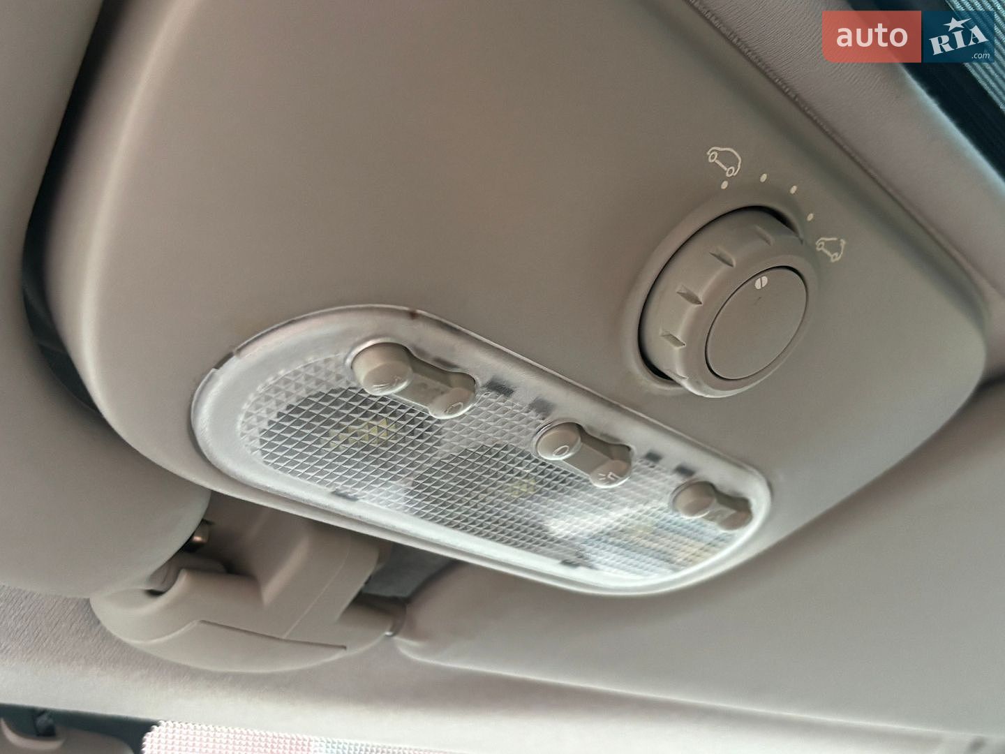 Renault Clio 2011 VIN VF1KRCS0H45782711 фото оголошення 34 з 56