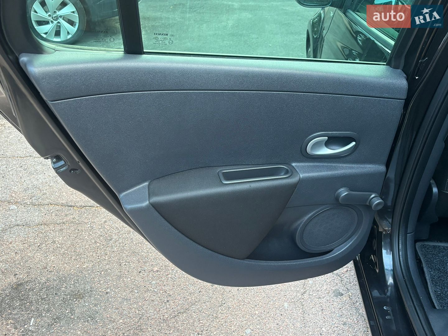 Renault Clio 2011 VIN VF1KRCS0H45782711 фото оголошення 42 з 56