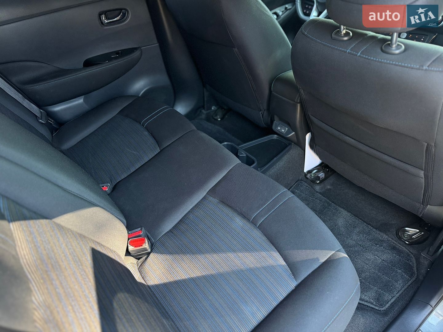 Nissan Leaf 2024 VIN 1N4CZ1CV4SC558215 фото оголошення 35 з 51
