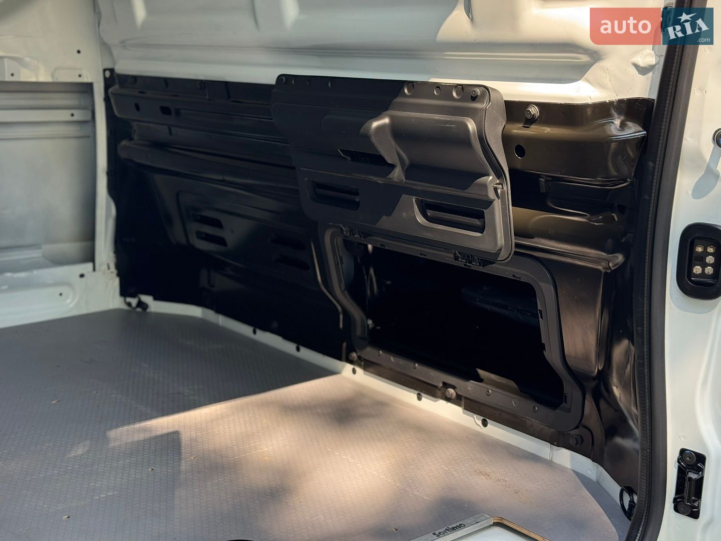 Renault Trafic 2021 VIN VF1FL000867509463 фото оголошення 26 з 42