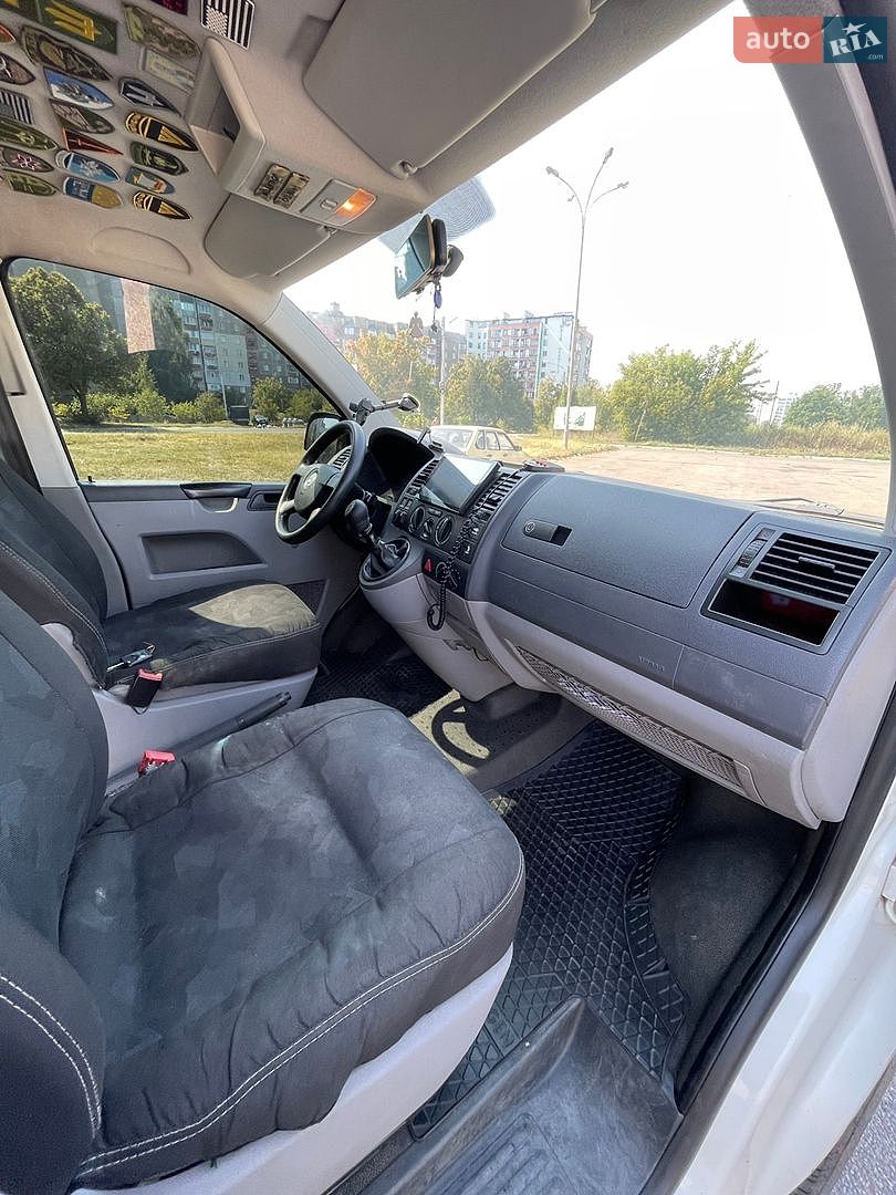 Volkswagen Transporter 2005 VIN WV1ZZZ7HZ6H022829 фото оголошення 11 з 30