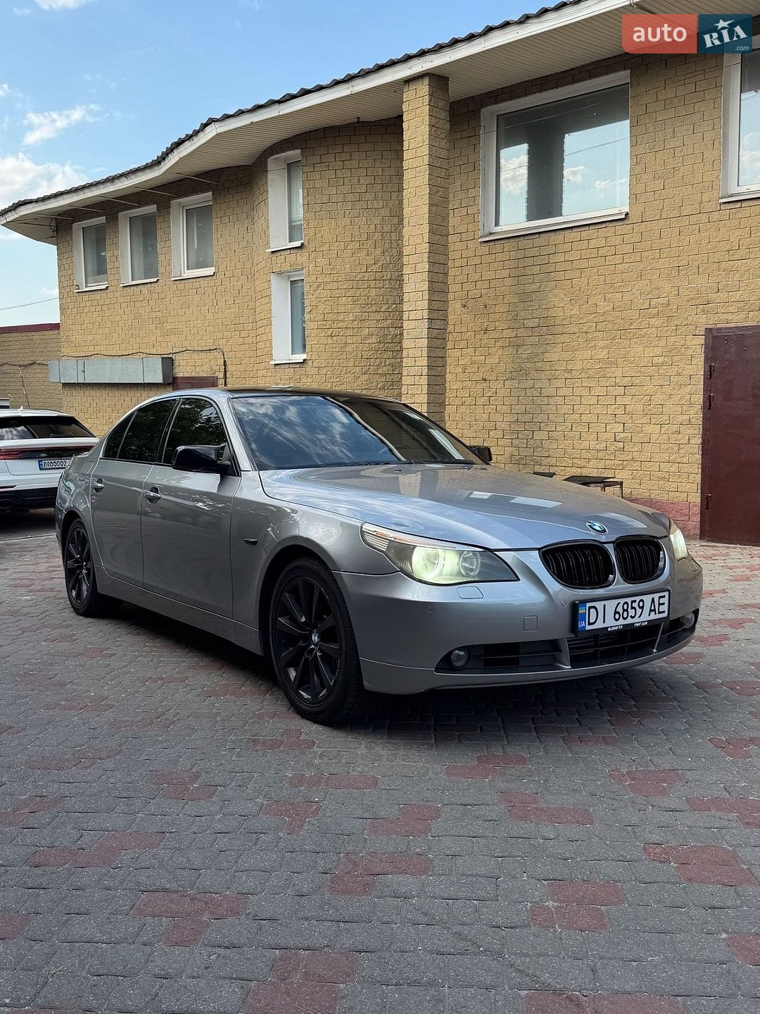 BMW 5 Series 2003 VIN WBANC71010B156618 фото оголошення 5 з 12