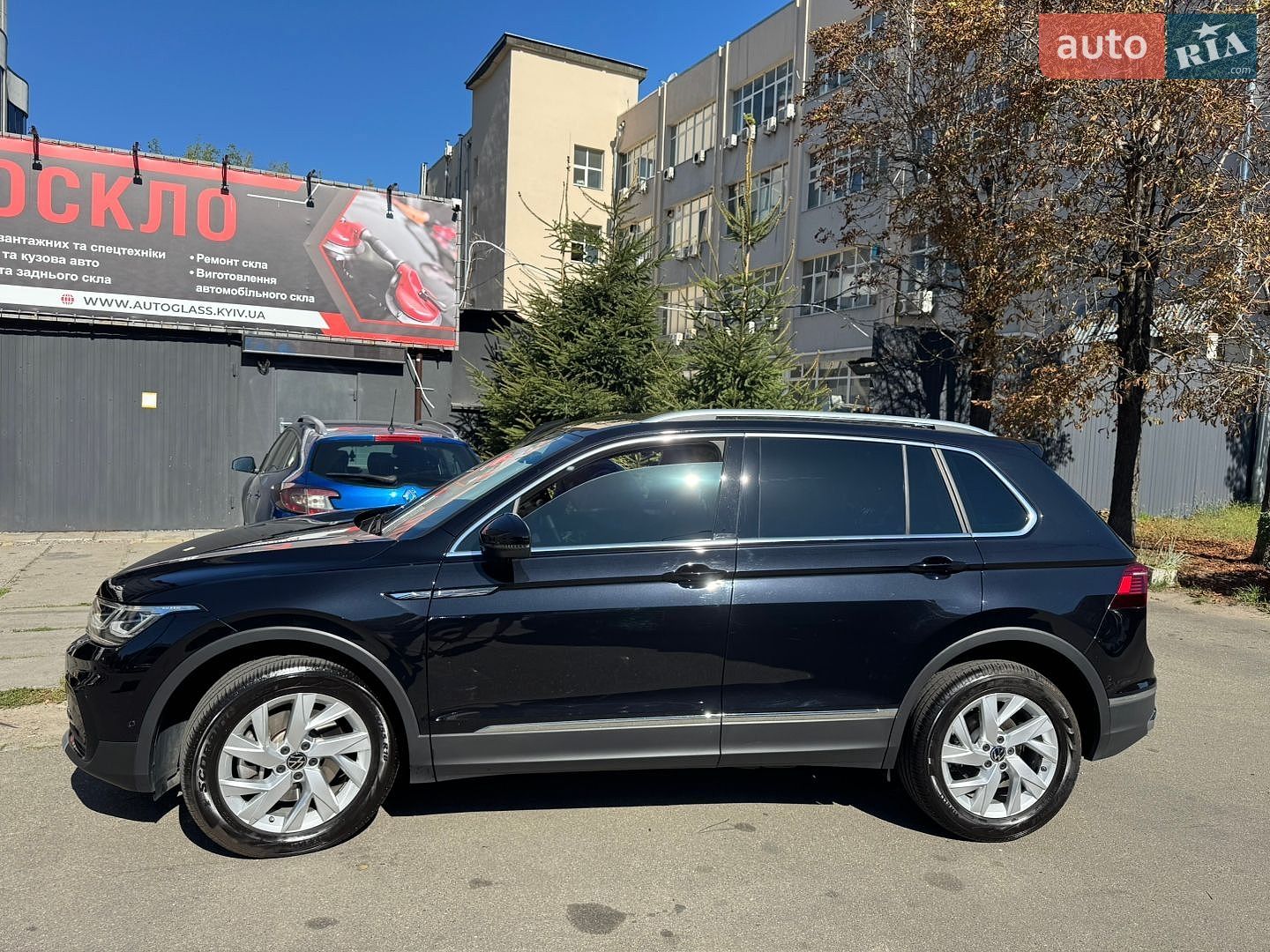 Volkswagen Tiguan 2021 VIN WVGZZZ5NZMW531230 фото оголошення 2 з 26