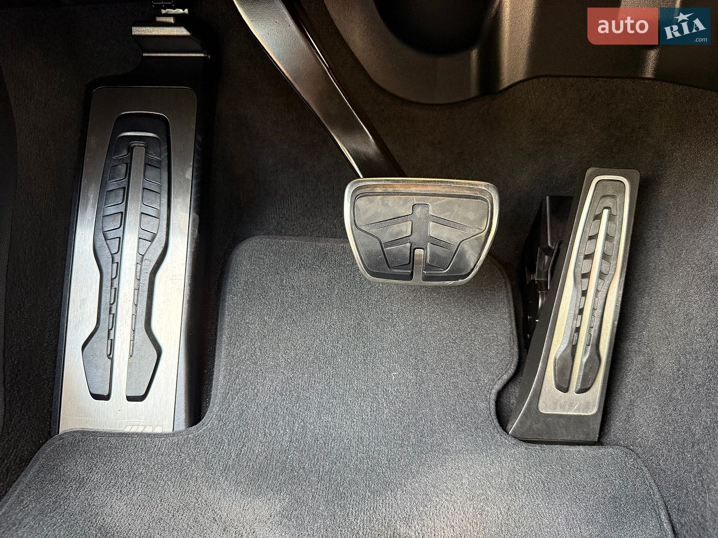 BMW i4 2022 VIN WBY33AW08NFM77487 фото оголошення 24 з 65