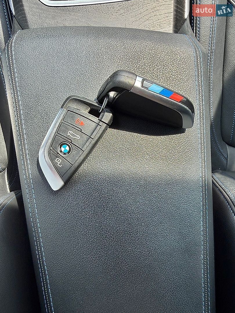 BMW i4 2022 VIN WBY33AW08NFM77487 фото оголошення 25 з 65