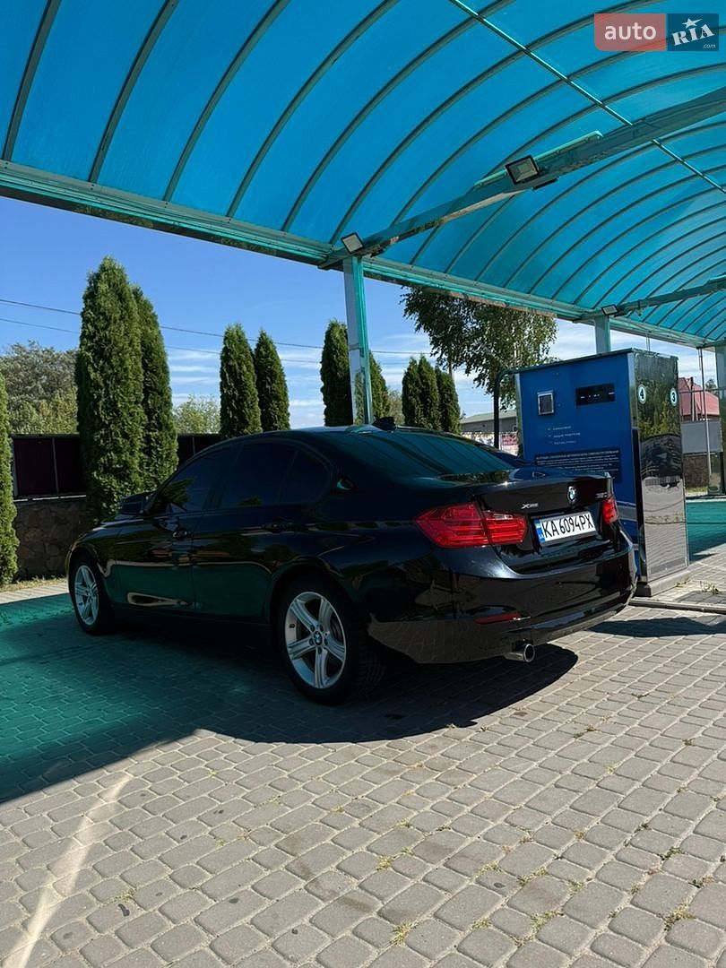BMW 3 Series 2015 VIN WBA3C3G59FNT51358 фото оголошення 7 з 22