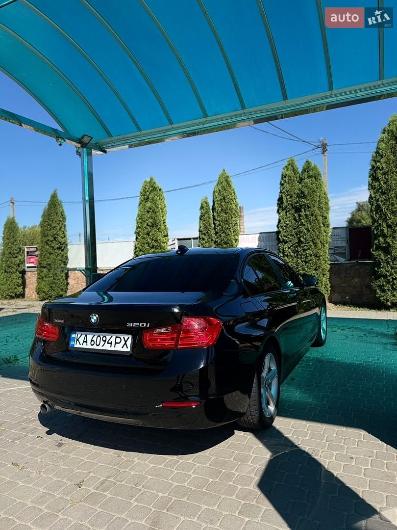 BMW 3 Series 2015 VIN WBA3C3G59FNT51358 фото оголошення 8 з 22