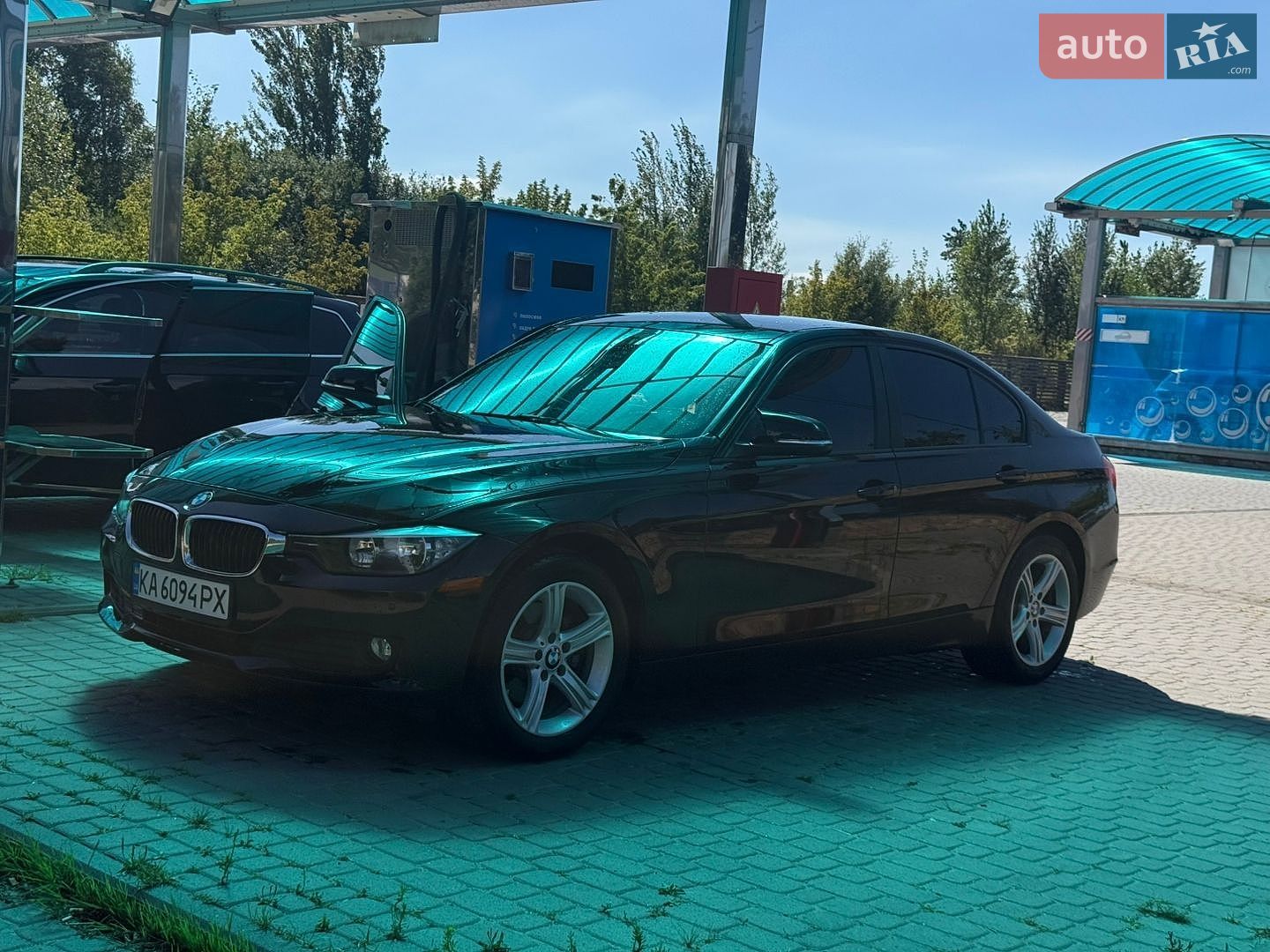 BMW 3 Series 2015 VIN WBA3C3G59FNT51358 фото оголошення 3 з 22