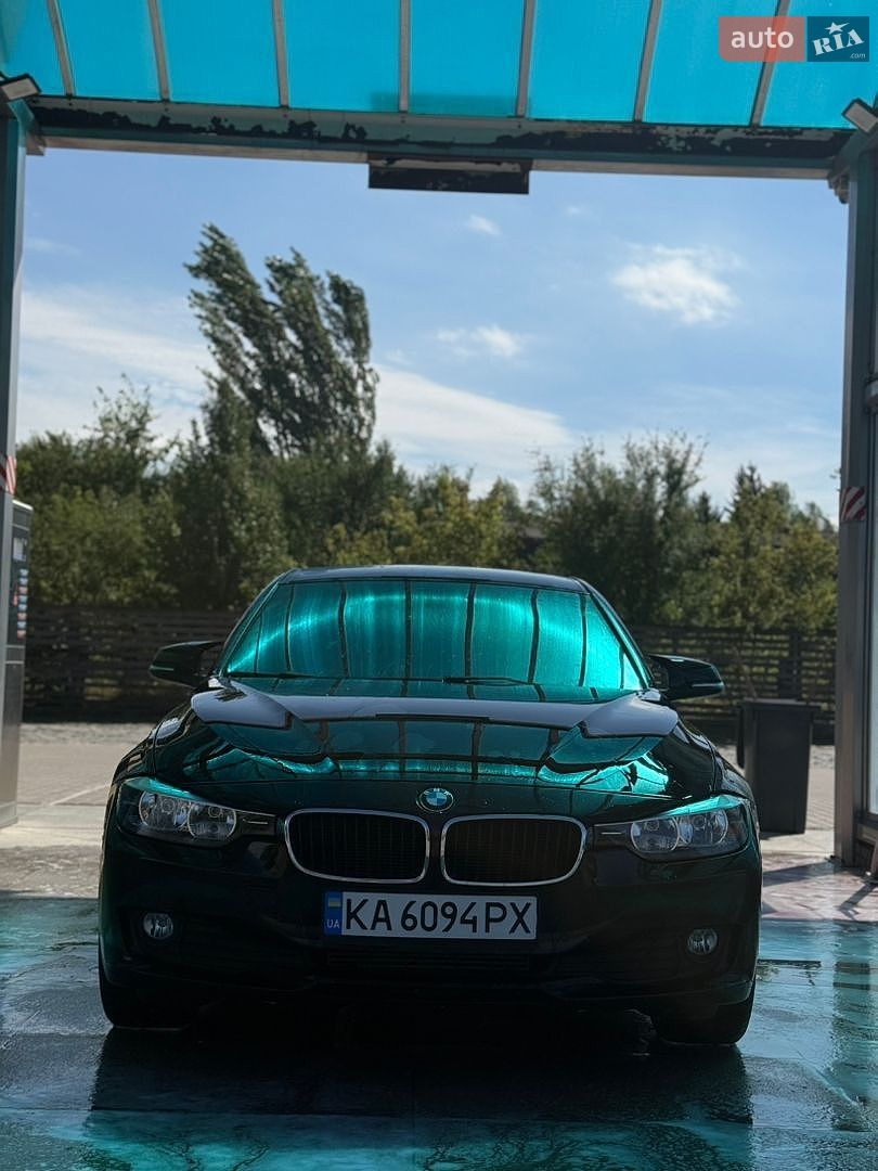 BMW 3 Series 2015 VIN WBA3C3G59FNT51358 фото оголошення 16 з 22