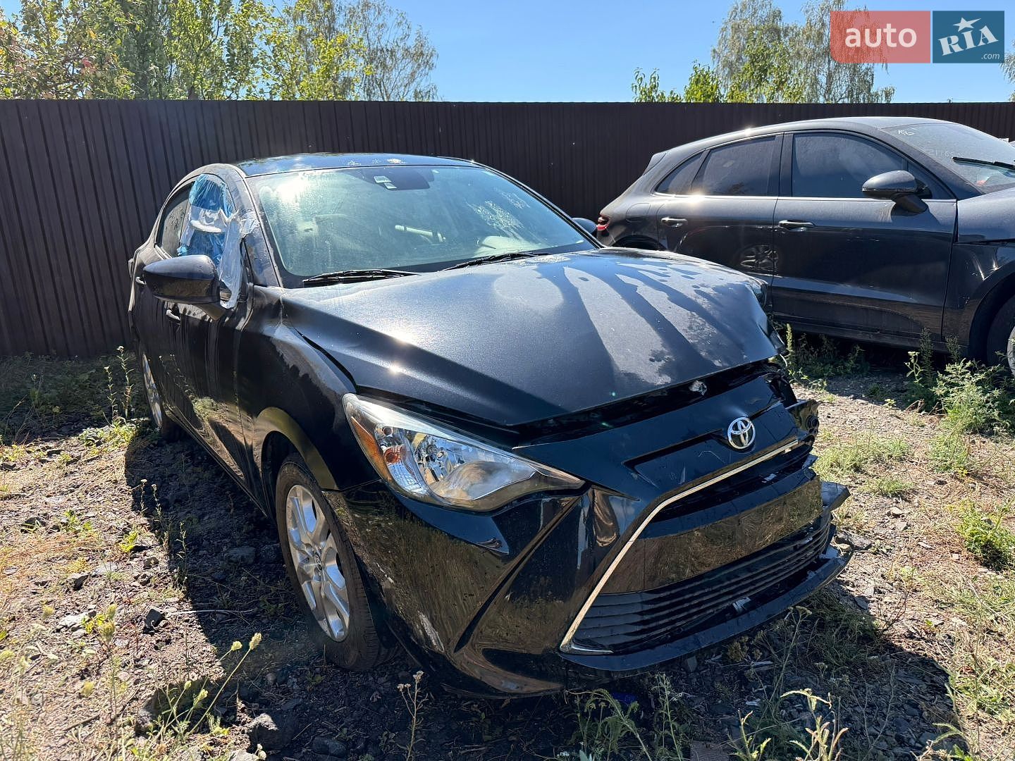 Toyota Yaris 2018 VIN 3MYDLBYV4JY328874 фото оголошення 2 з 45