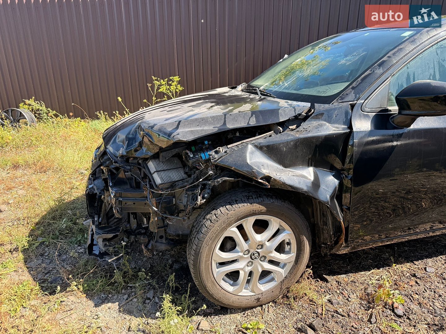 Toyota Yaris 2018 VIN 3MYDLBYV4JY328874 фото оголошення 5 з 45