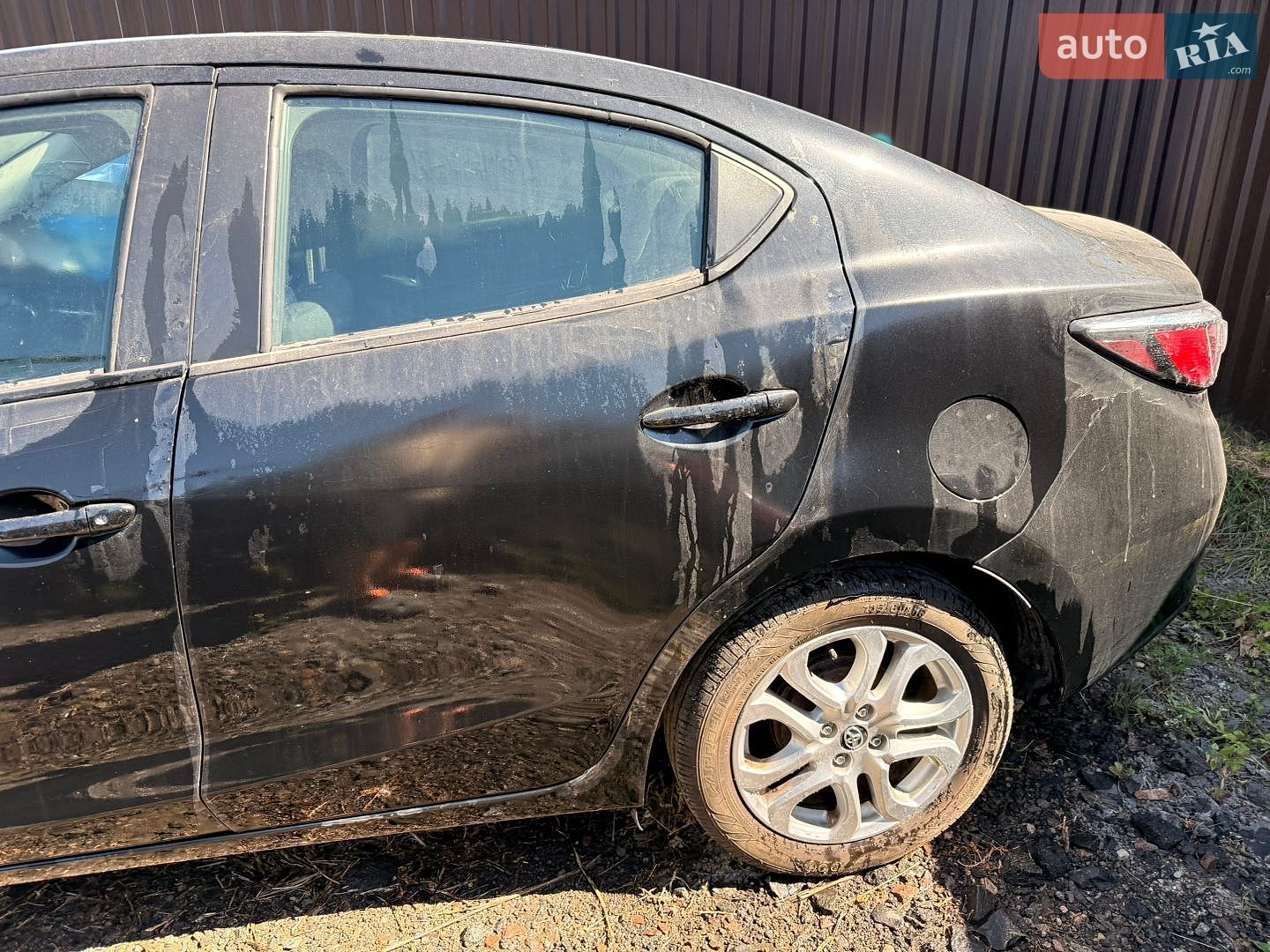 Toyota Yaris 2018 VIN 3MYDLBYV4JY328874 фото оголошення 11 з 45