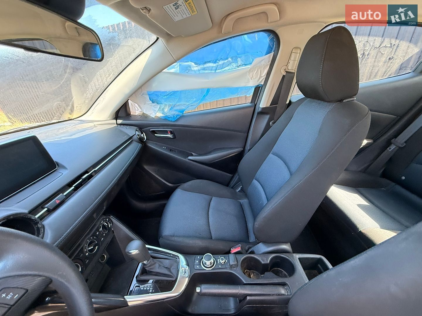 Toyota Yaris 2018 VIN 3MYDLBYV4JY328874 фото оголошення 26 з 45