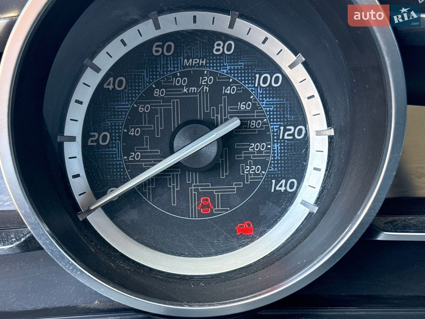 Toyota Yaris 2018 VIN 3MYDLBYV4JY328874 фото оголошення 43 з 45