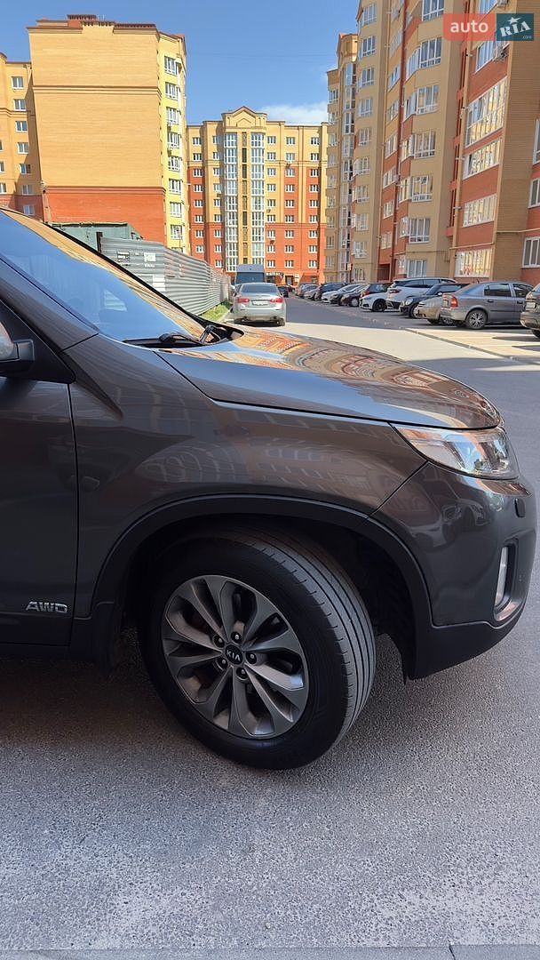 Kia Sorento 2013 VIN KNAKU814DE5443606 фото оголошення 5 з 22