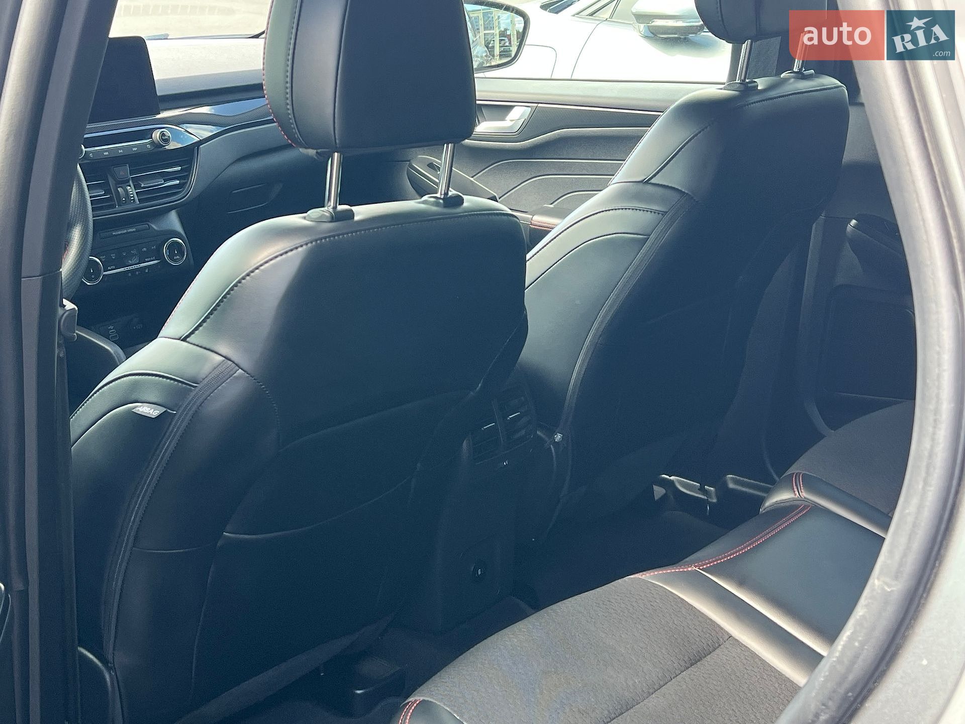 Ford Escape 2025 VIN 1FMCU0MZ7SUB45389 фото оголошення 12 з 18