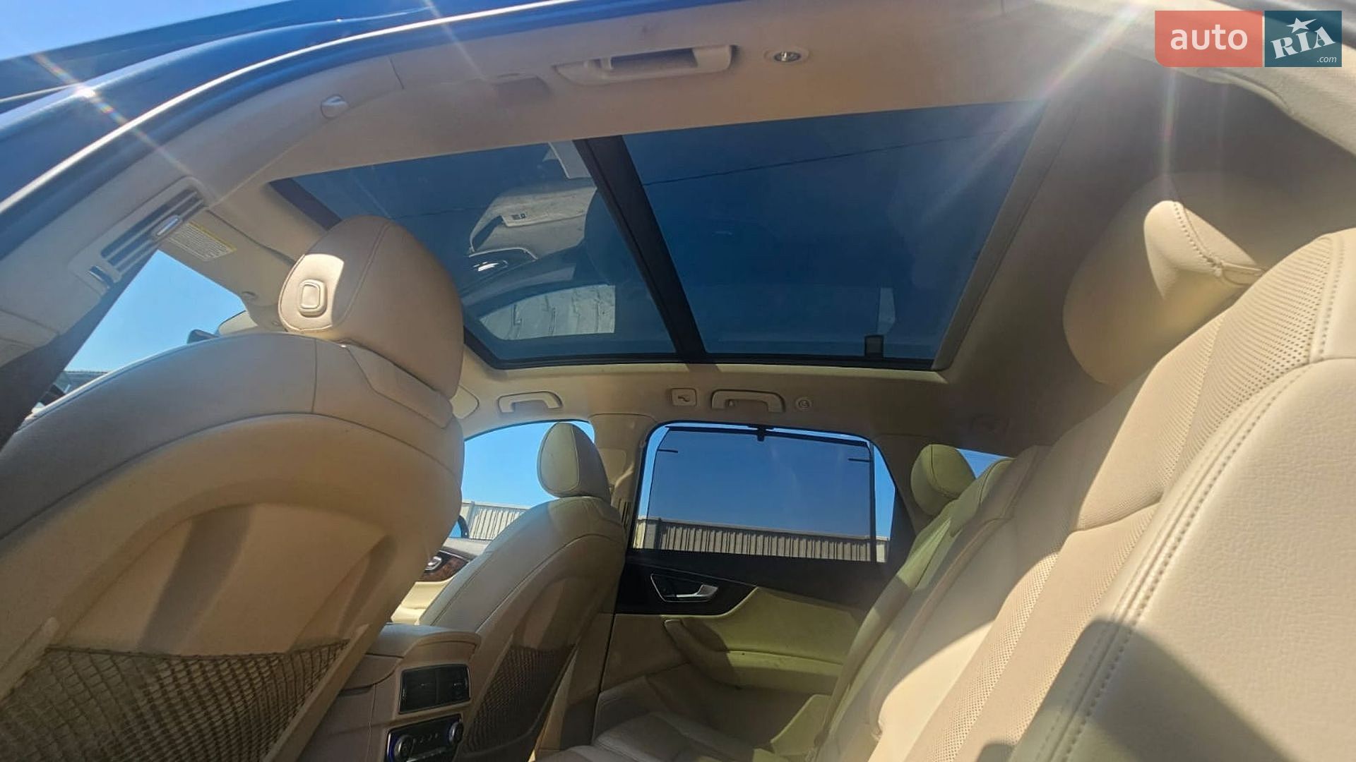 Audi Q7 2018 VIN WA1LAAF79KD009967 фото оголошення 5 з 42