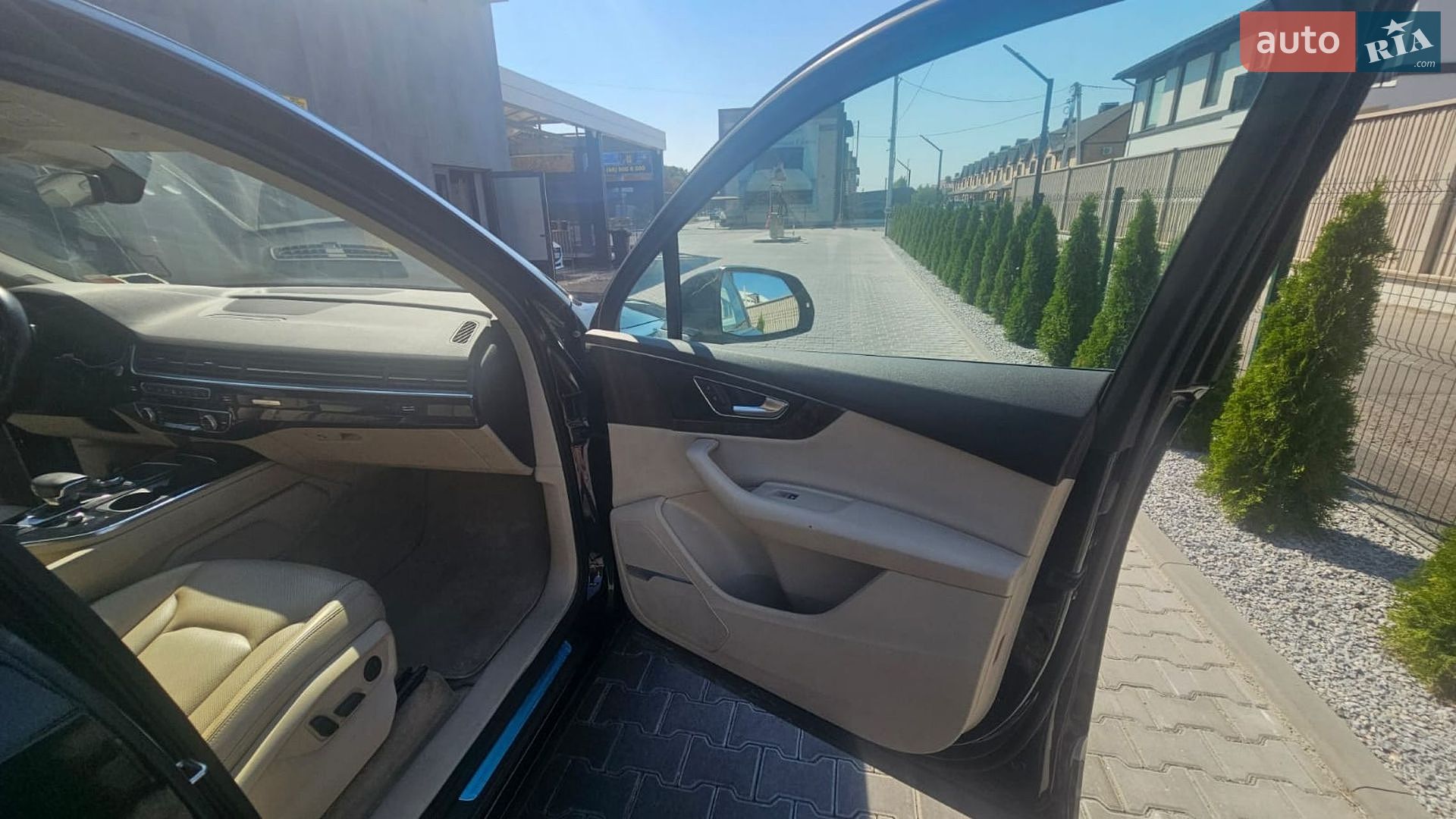 Audi Q7 2018 VIN WA1LAAF79KD009967 фото оголошення 12 з 42