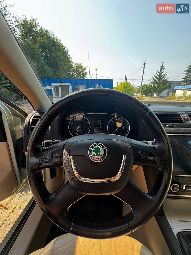 Skoda Octavia 2009 VIN TMBKK61Z992043319 фото оголошення 15 з 30