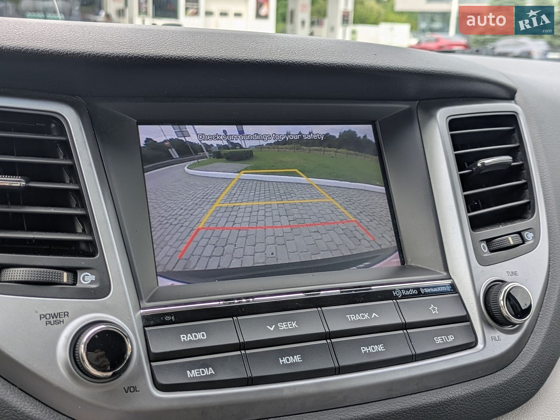 Hyundai Tucson 2018 VIN KM8J3CA49JU633892 фото оголошення 16 з 35