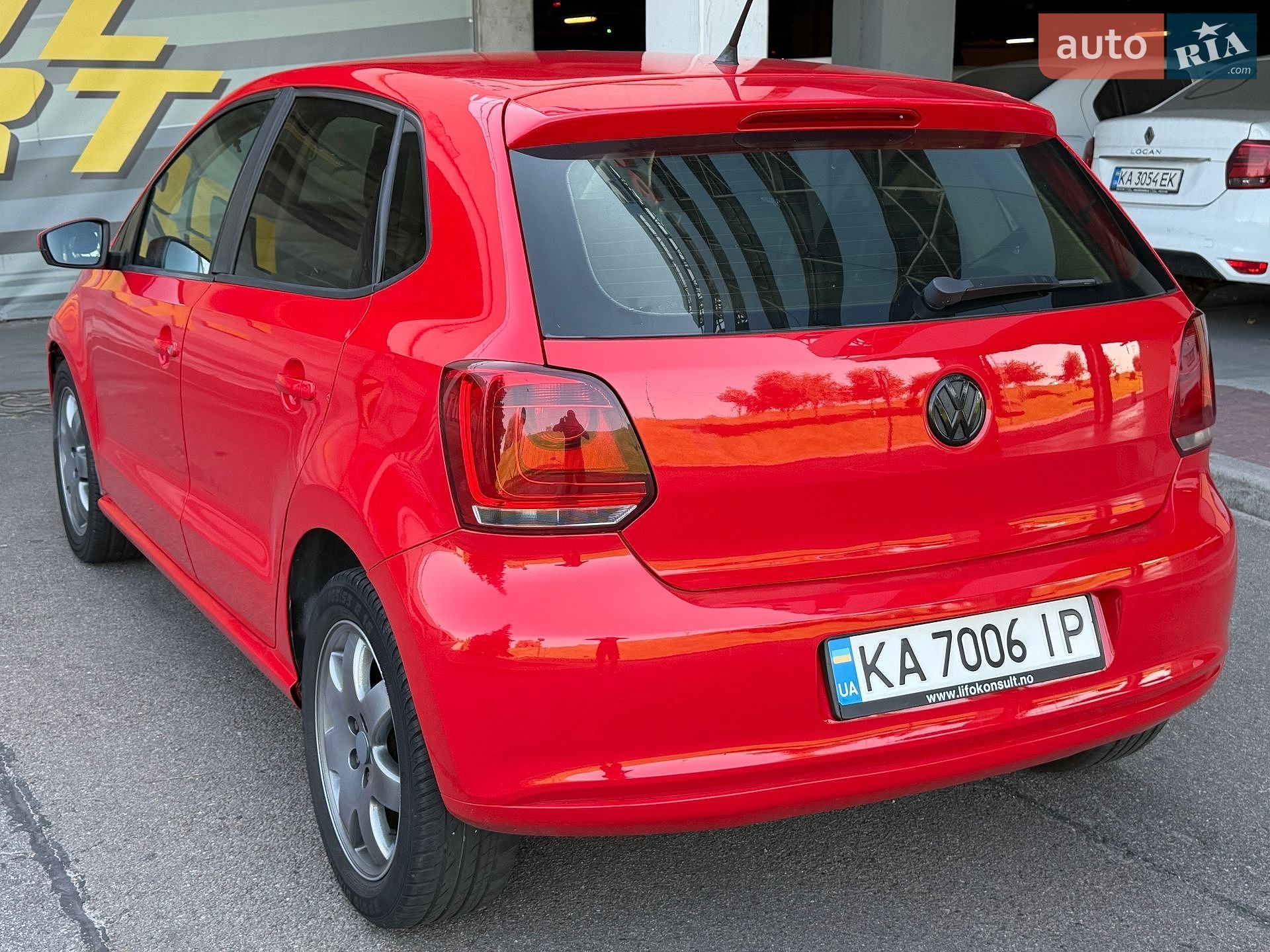 Volkswagen Polo 2011 VIN WVWZZZ6RZBY070828 фото оголошення 9 з 52