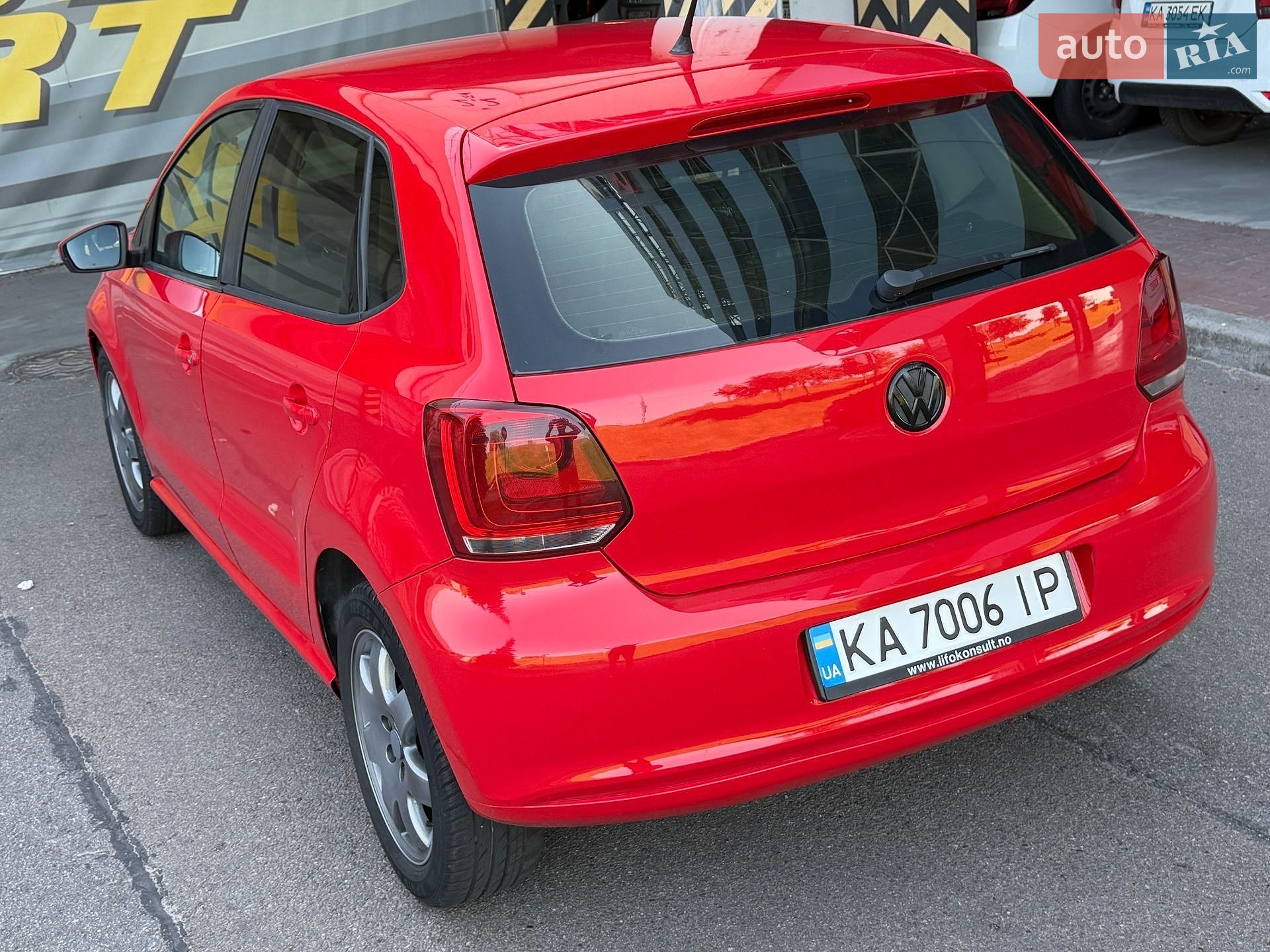 Volkswagen Polo 2011 VIN WVWZZZ6RZBY070828 фото оголошення 32 з 52