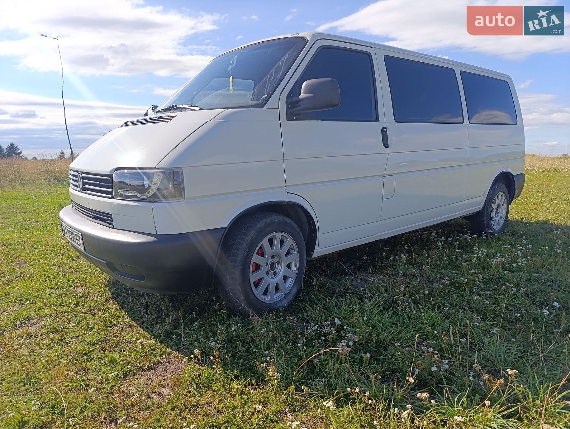 Volkswagen Caravelle 2003 VIN WV1ZZZ70Z3X064323 фото оголошення 14 з 64