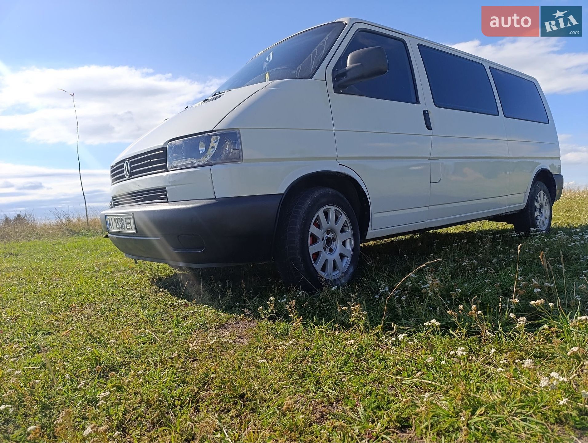 Volkswagen Caravelle 2003 VIN WV1ZZZ70Z3X064323 фото оголошення 16 з 64